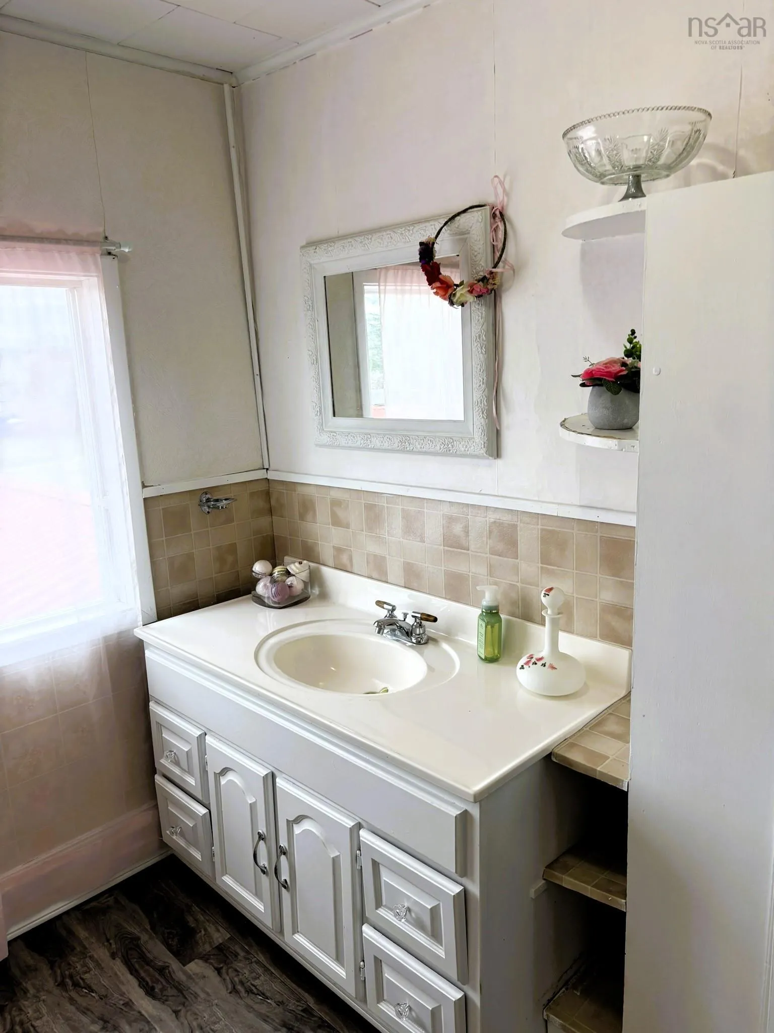 1 Beaverdam Road, Parrsboro Ns B0m 1s0, 4 Bedrooms Bedrooms, ,2 BathroomsBathrooms,Residential,For Sale,Beaverdam,202509883