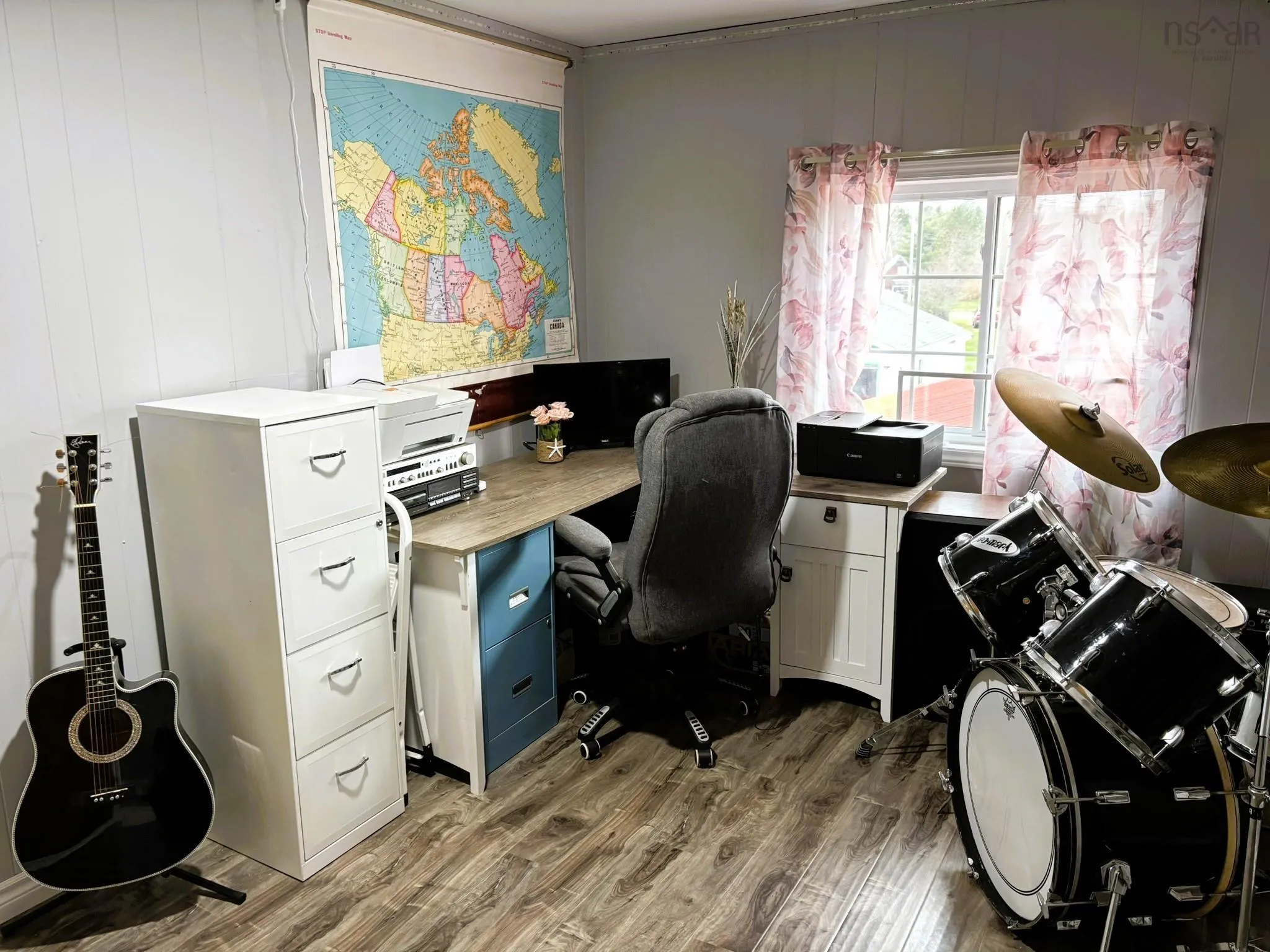 1 Beaverdam Road, Parrsboro Ns B0m 1s0, 4 Bedrooms Bedrooms, ,2 BathroomsBathrooms,Residential,For Sale,Beaverdam,202509883