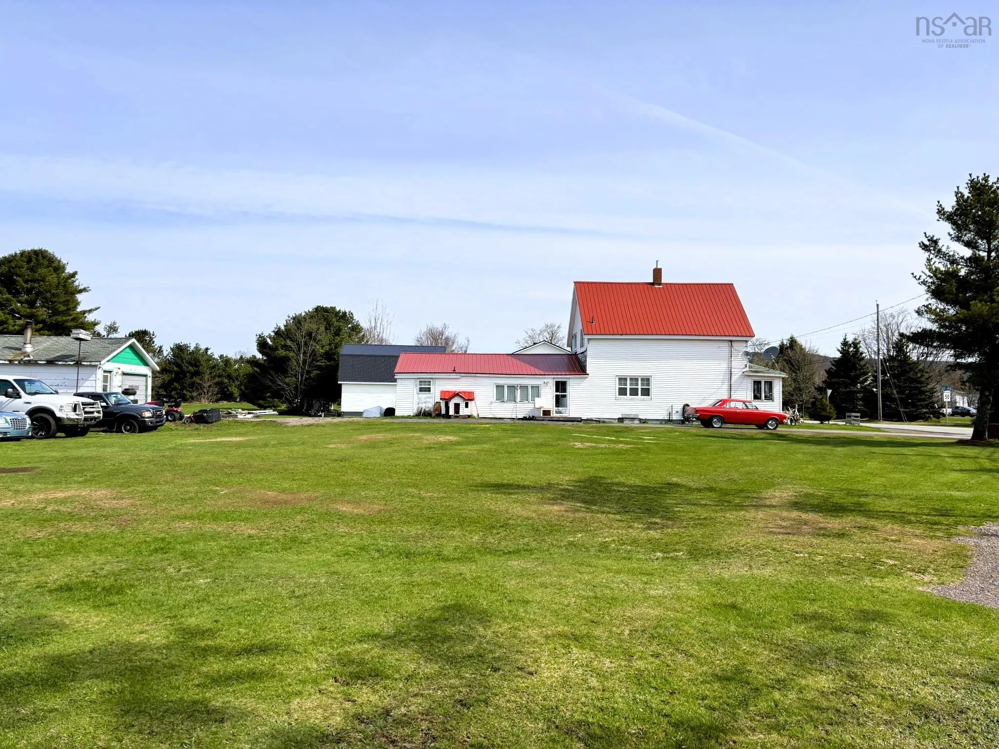 1 Beaverdam Road, Parrsboro Ns B0m 1s0, 4 Bedrooms Bedrooms, ,2 BathroomsBathrooms,Residential,For Sale,Beaverdam,202509883
