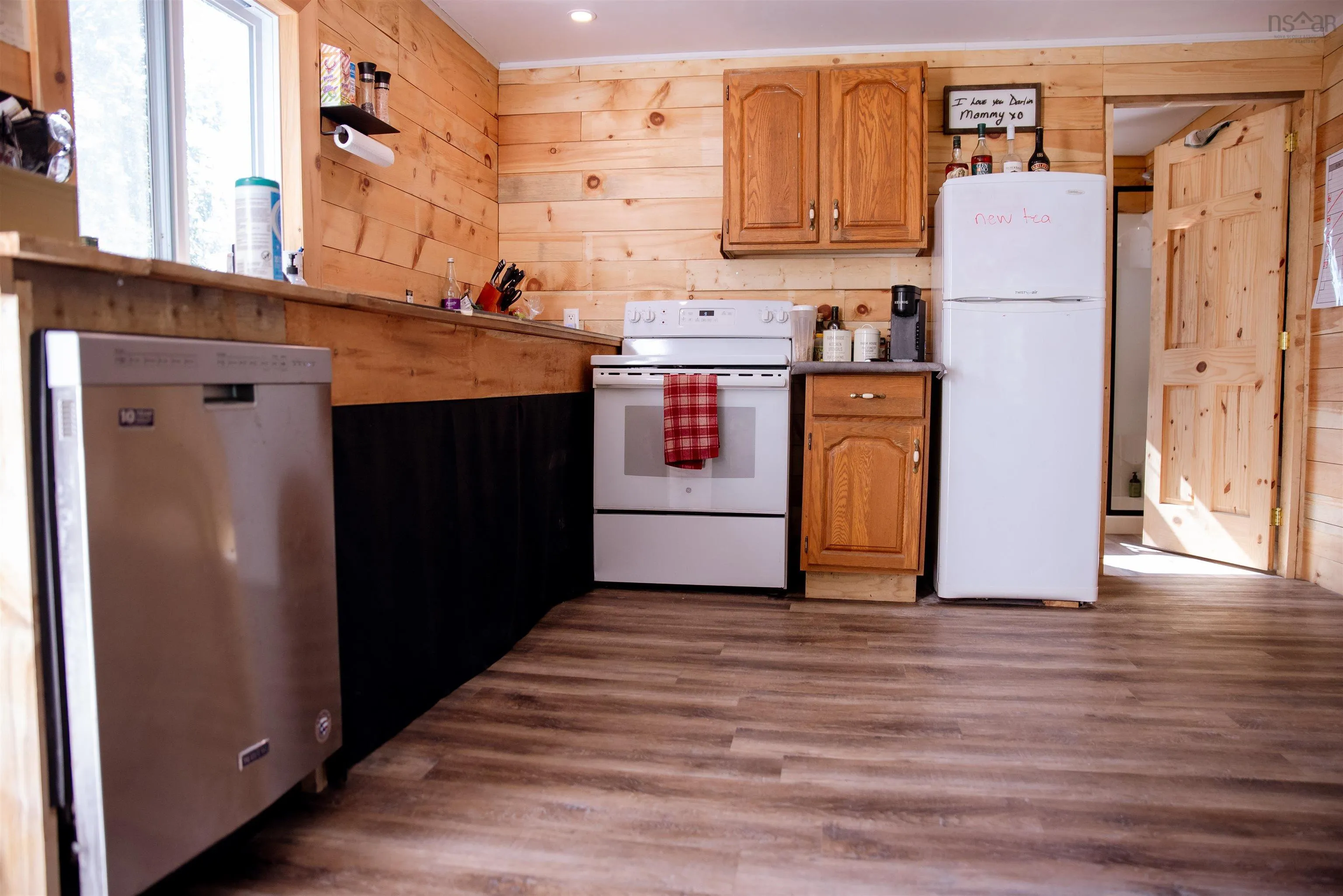 1428 Coldstream Road, Coldstream, NS B0N 2J0, 2 Bedrooms Bedrooms, ,1 BathroomBathrooms,Residential,For Sale,Coldstream,202518505