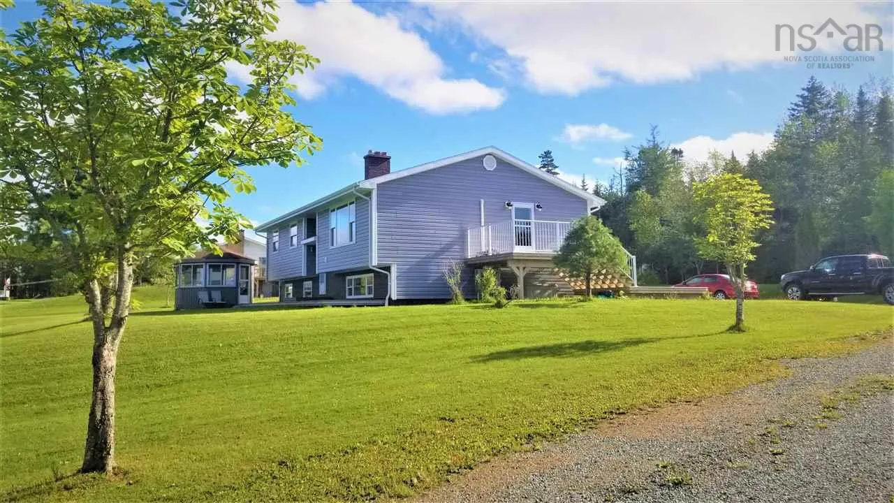 110 De Raymond Street, St. Peter's Ns B0e 3b0, 3 Bedrooms Bedrooms, ,2 BathroomsBathrooms,Residential,For Sale,De Raymond,202323837
