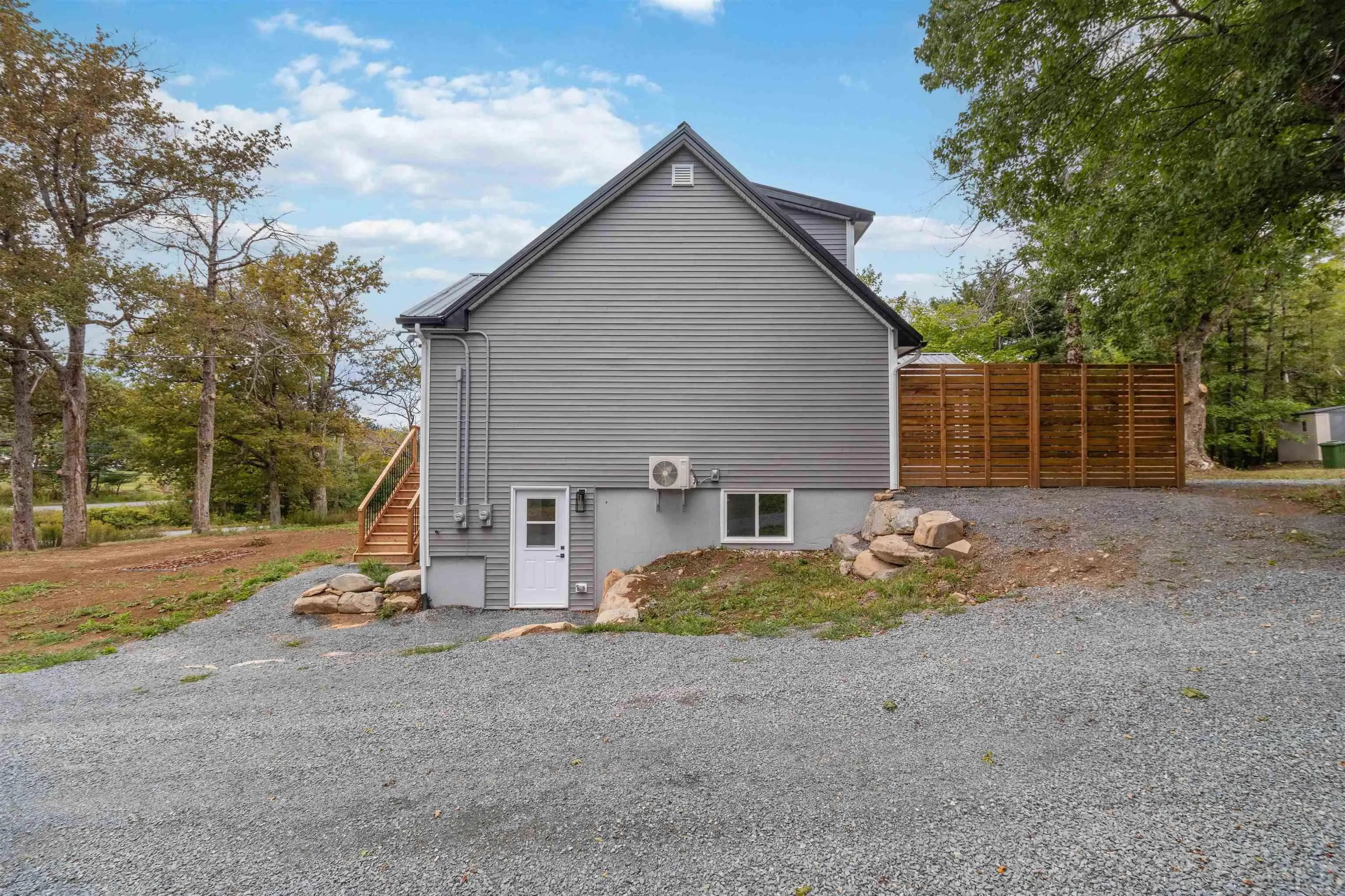 1 Patton Road, Upper Sackville, NS B4E 3C7, 6 Bedrooms Bedrooms, ,3 BathroomsBathrooms,Residential,For Sale,Patton,202521891