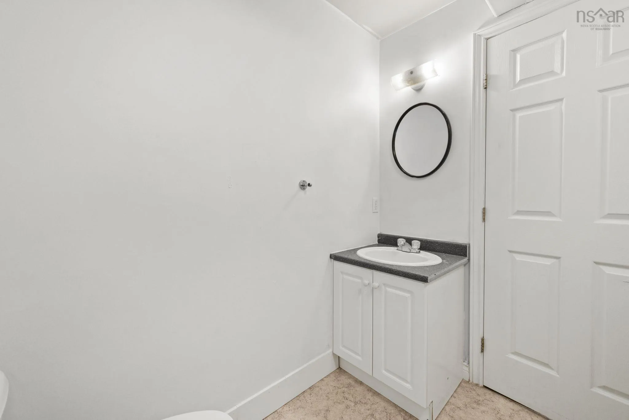 1 Glenbourne Court, Halifax, NS B3S 1E2, 3 Bedrooms Bedrooms, ,4 BathroomsBathrooms,Residential,For Sale,Glenbourne,202523640