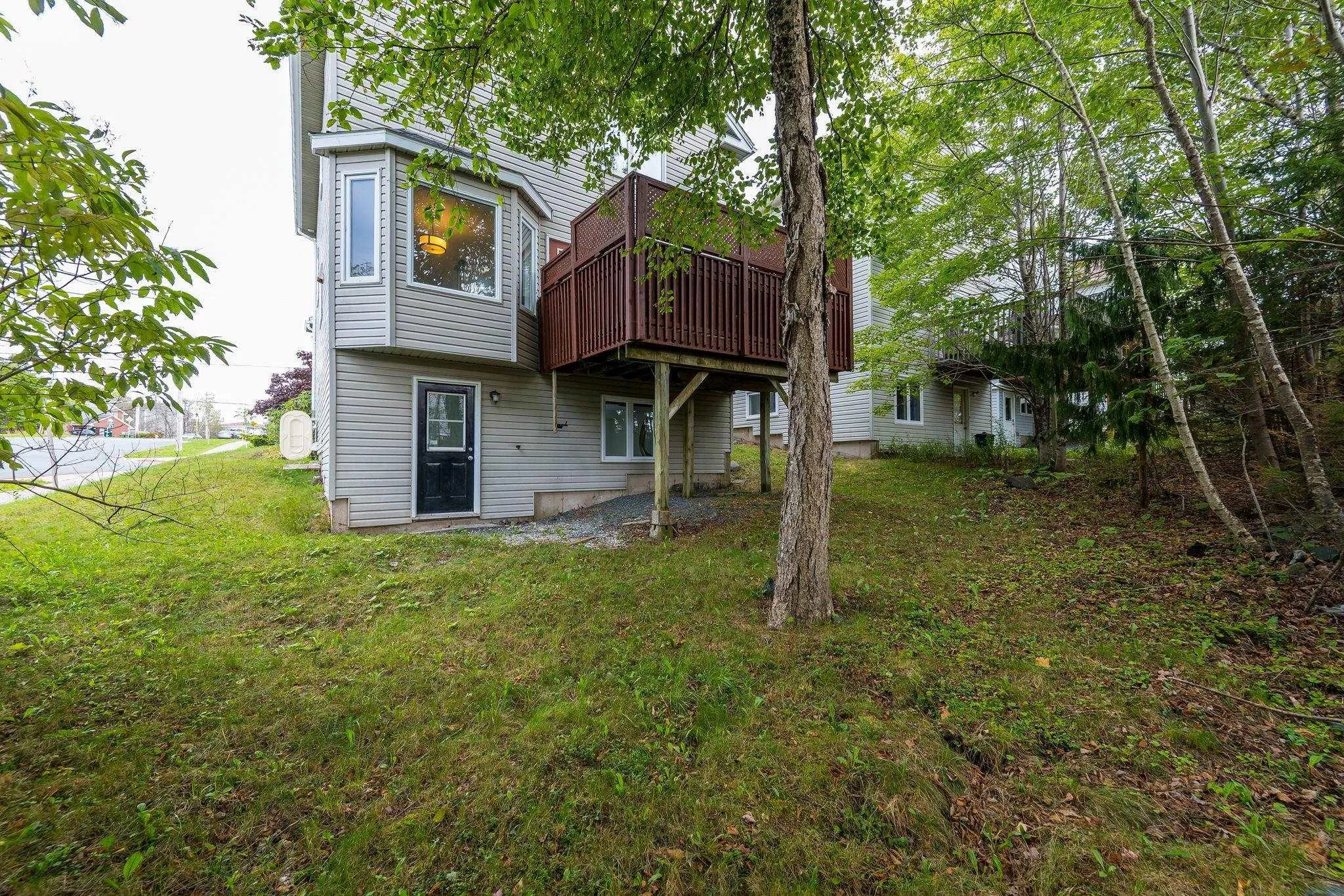 1 Glenbourne Court, Halifax, NS B3S 1E2, 3 Bedrooms Bedrooms, ,4 BathroomsBathrooms,Residential,For Sale,Glenbourne,202523640