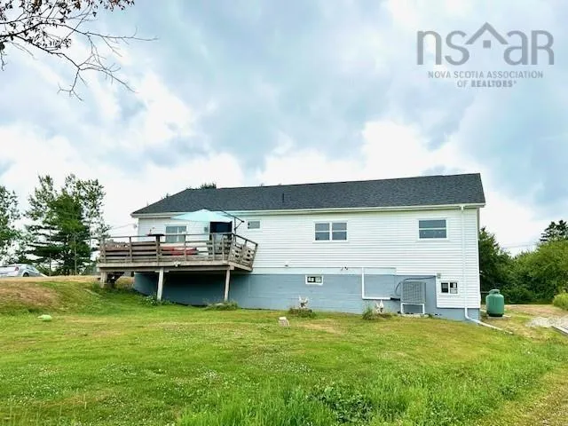 87 Pool Road, Sheet Harbour, NS B0J 3B0, 4 Bedrooms Bedrooms, ,1 BathroomBathrooms,Residential,For Sale,Pool,202519375