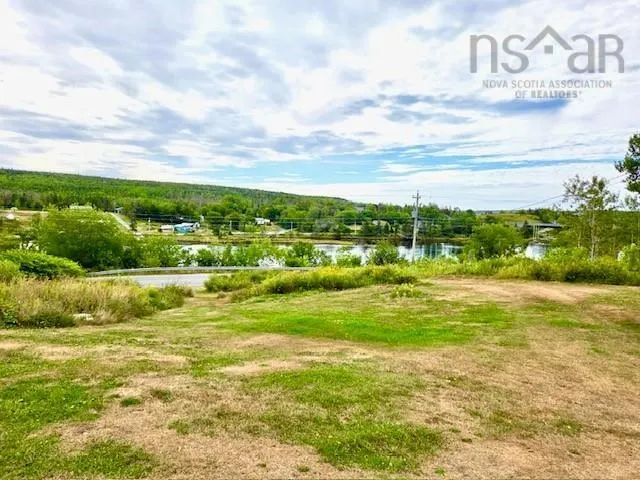 87 Pool Road, Sheet Harbour, NS B0J 3B0, 4 Bedrooms Bedrooms, ,1 BathroomBathrooms,Residential,For Sale,Pool,202519375