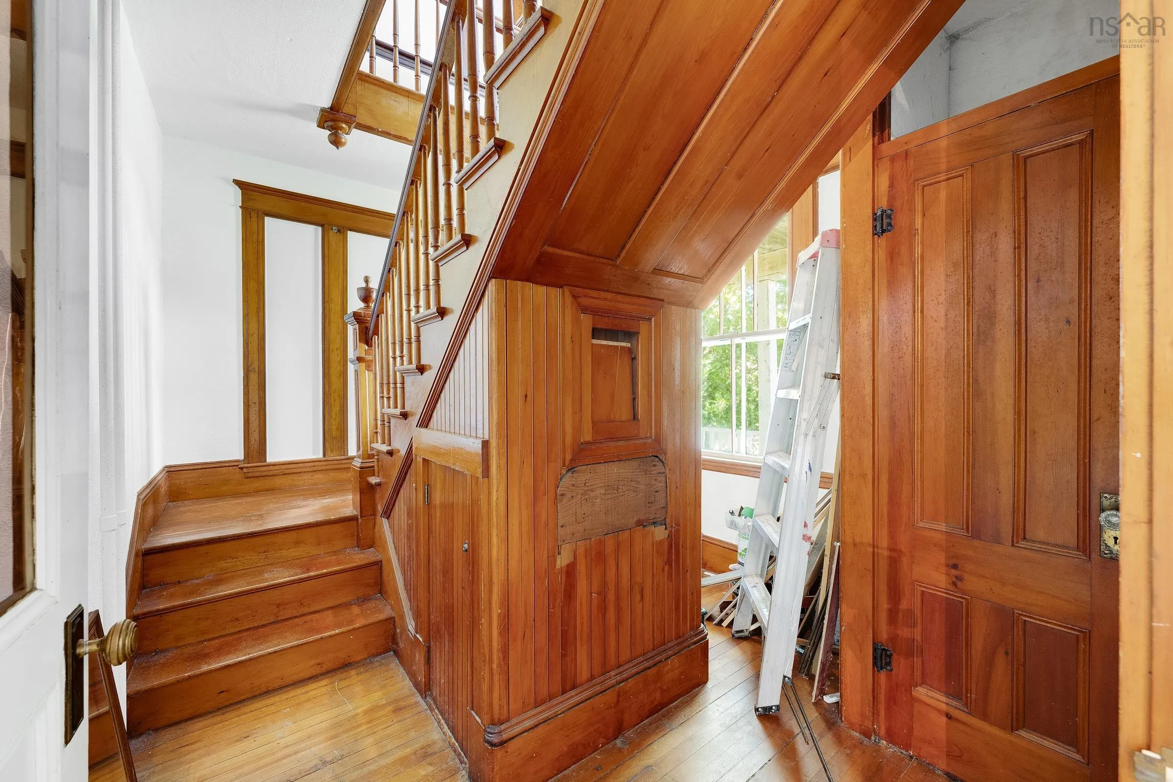 5203 Highway 1, Salmon River, NS B5A 5B2, 6 Bedrooms Bedrooms, ,4 BathroomsBathrooms,Residential,For Sale,Highway 1,202521177