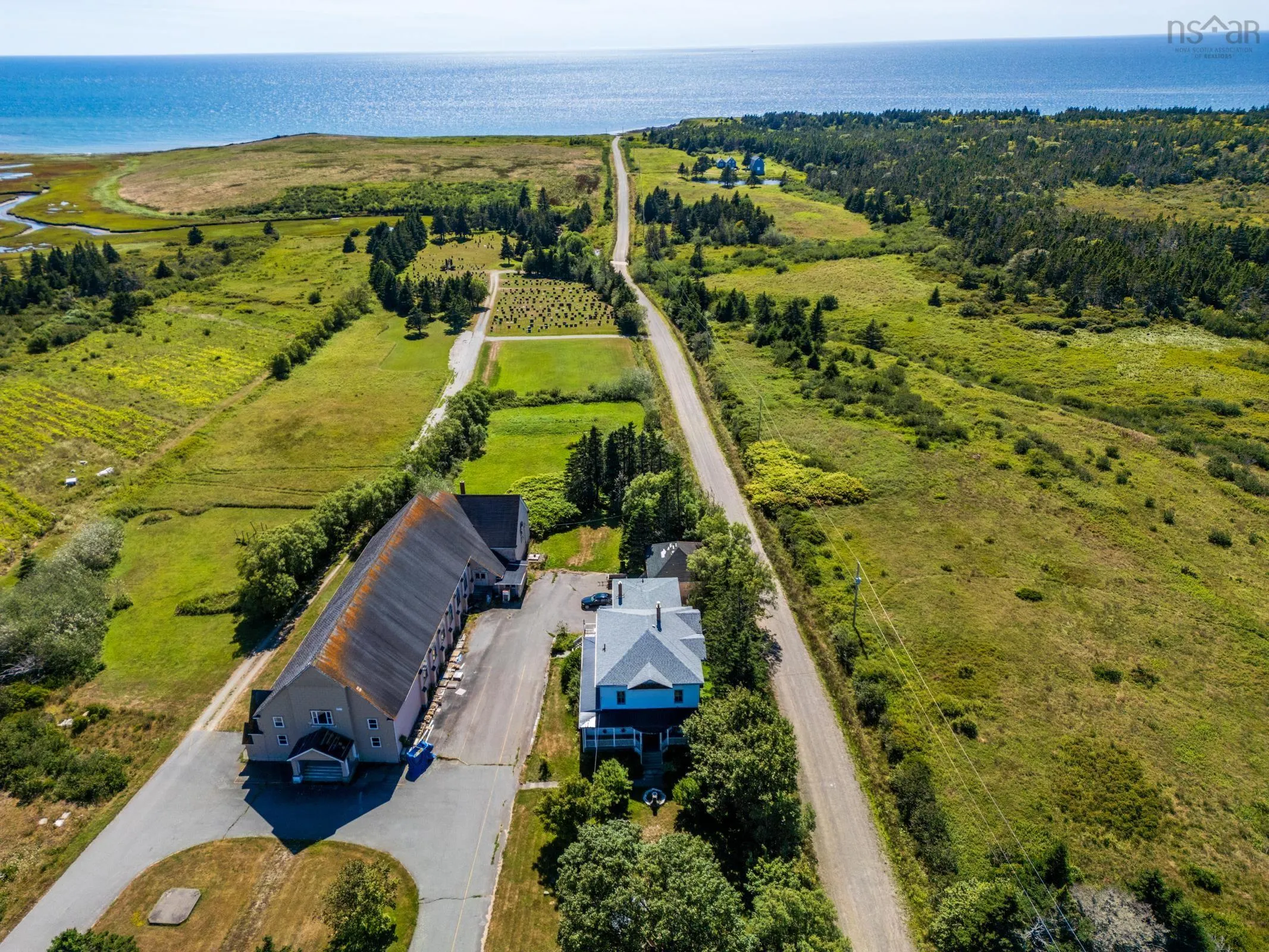 5203 Highway 1, Salmon River, NS B5A 5B2, 6 Bedrooms Bedrooms, ,4 BathroomsBathrooms,Residential,For Sale,Highway 1,202521177