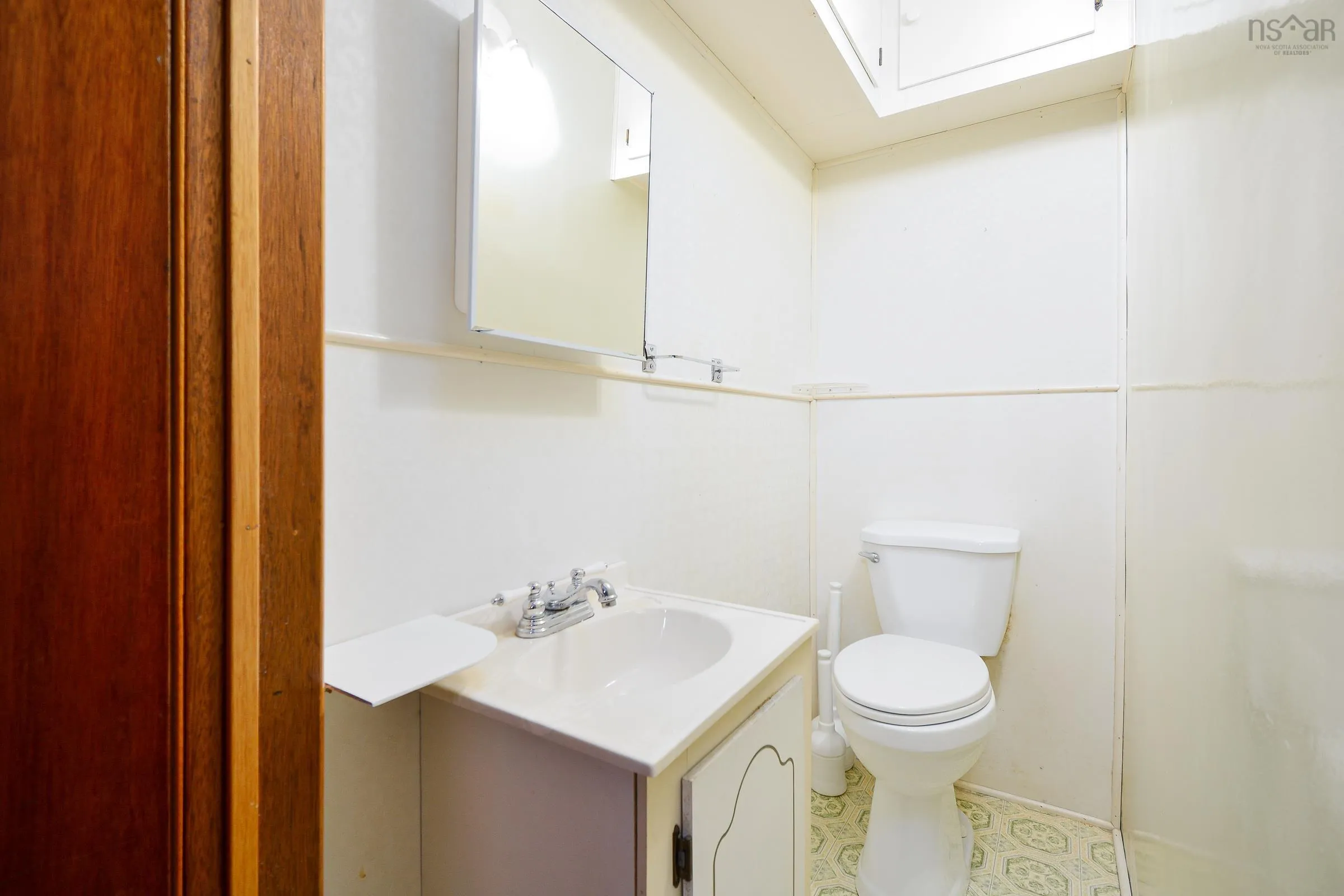 276 Columbia Street, Sydney Ns B1p 4j7, 4 Bedrooms Bedrooms, ,3 BathroomsBathrooms,Residential,For Sale,Columbia,202504269