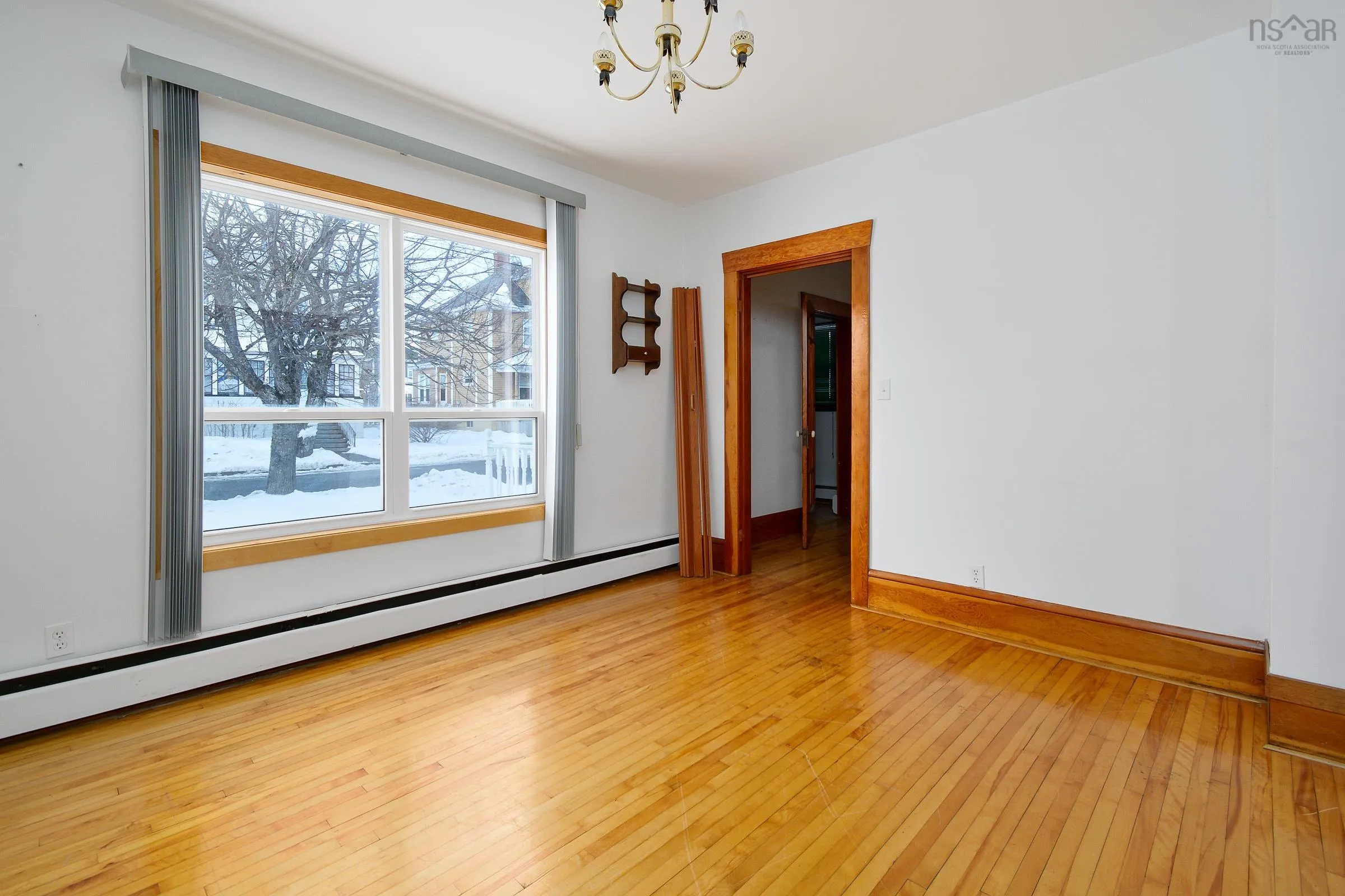 276 Columbia Street, Sydney Ns B1p 4j7, 4 Bedrooms Bedrooms, ,3 BathroomsBathrooms,Residential,For Sale,Columbia,202504269