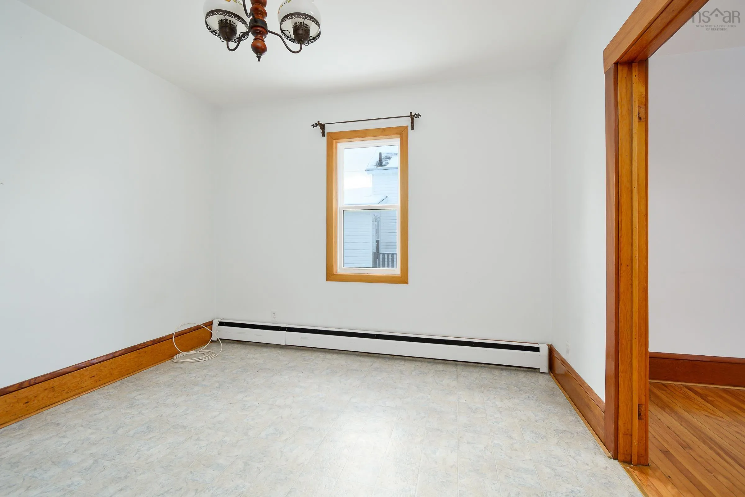 276 Columbia Street, Sydney Ns B1p 4j7, 4 Bedrooms Bedrooms, ,3 BathroomsBathrooms,Residential,For Sale,Columbia,202504269