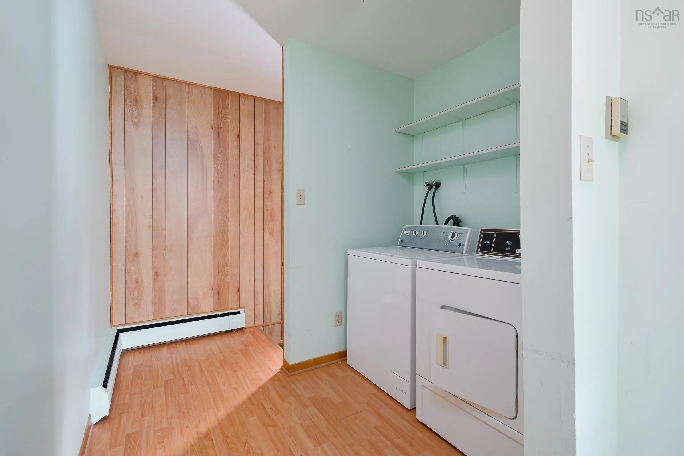 276 Columbia Street, Sydney Ns B1p 4j7, 4 Bedrooms Bedrooms, ,3 BathroomsBathrooms,Residential,For Sale,Columbia,202504269