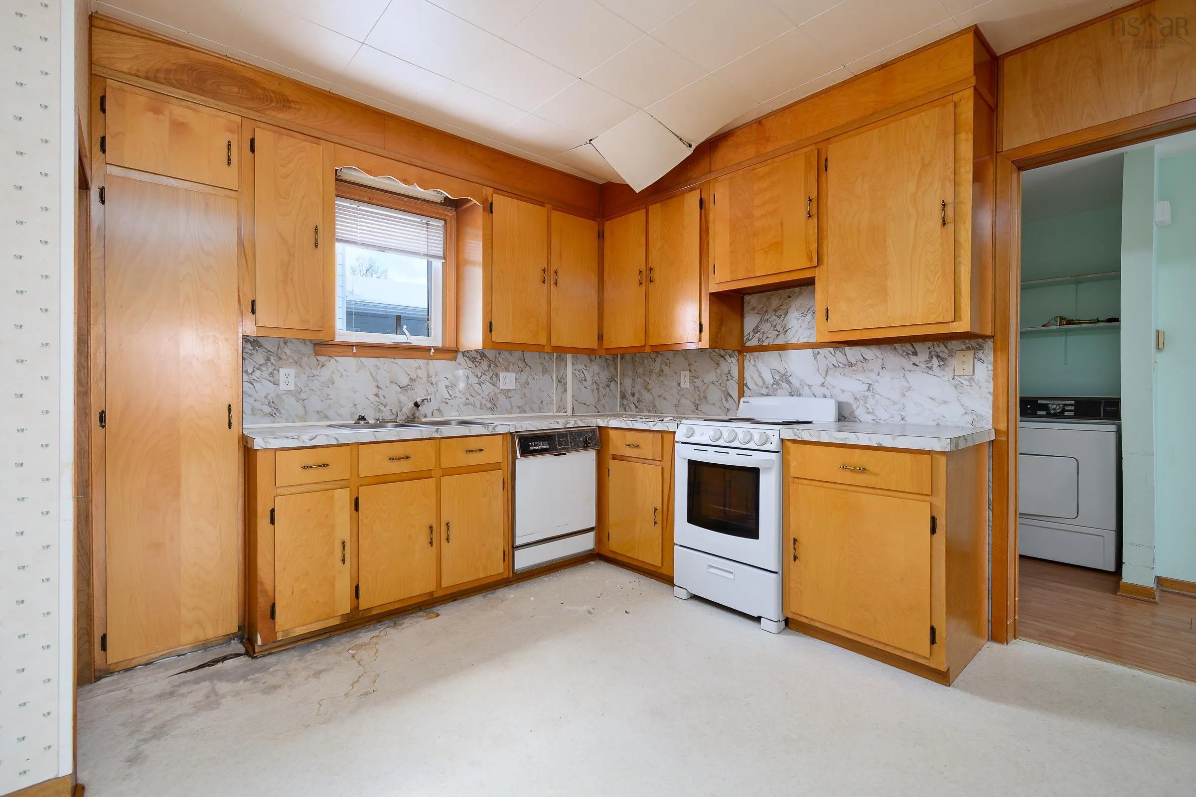 276 Columbia Street, Sydney Ns B1p 4j7, 4 Bedrooms Bedrooms, ,3 BathroomsBathrooms,Residential,For Sale,Columbia,202504269