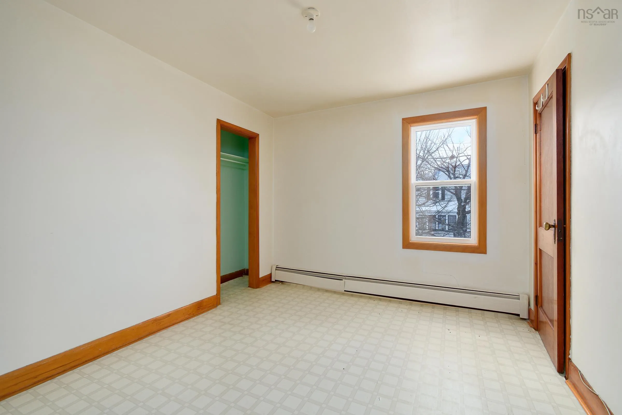 276 Columbia Street, Sydney Ns B1p 4j7, 4 Bedrooms Bedrooms, ,3 BathroomsBathrooms,Residential,For Sale,Columbia,202504269
