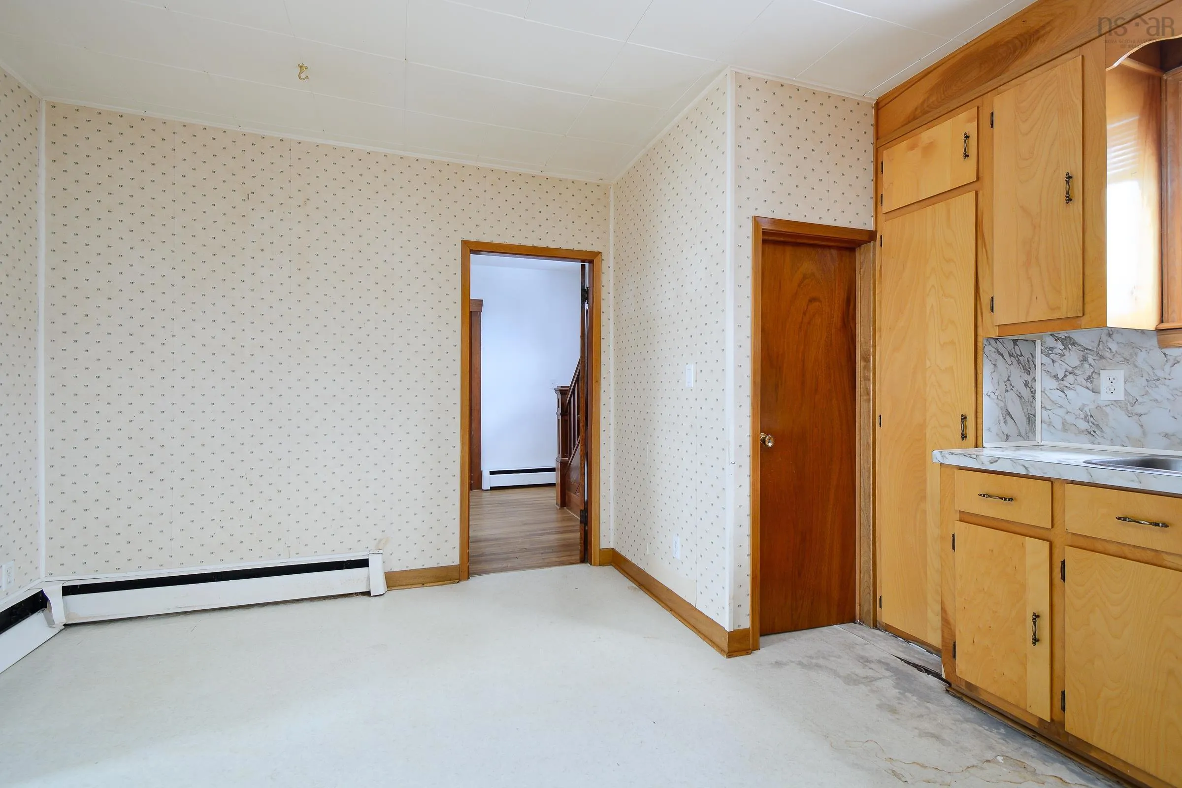 276 Columbia Street, Sydney Ns B1p 4j7, 4 Bedrooms Bedrooms, ,3 BathroomsBathrooms,Residential,For Sale,Columbia,202504269