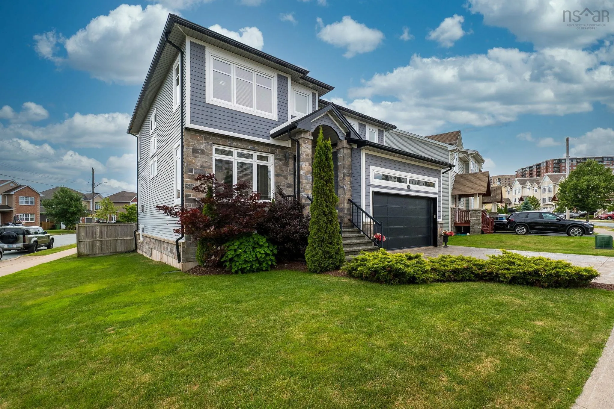 314 Bently Drive, Halifax, NS B3S 0A7, 6 Bedrooms Bedrooms, ,4 BathroomsBathrooms,Residential,For Sale,Bently,202522751