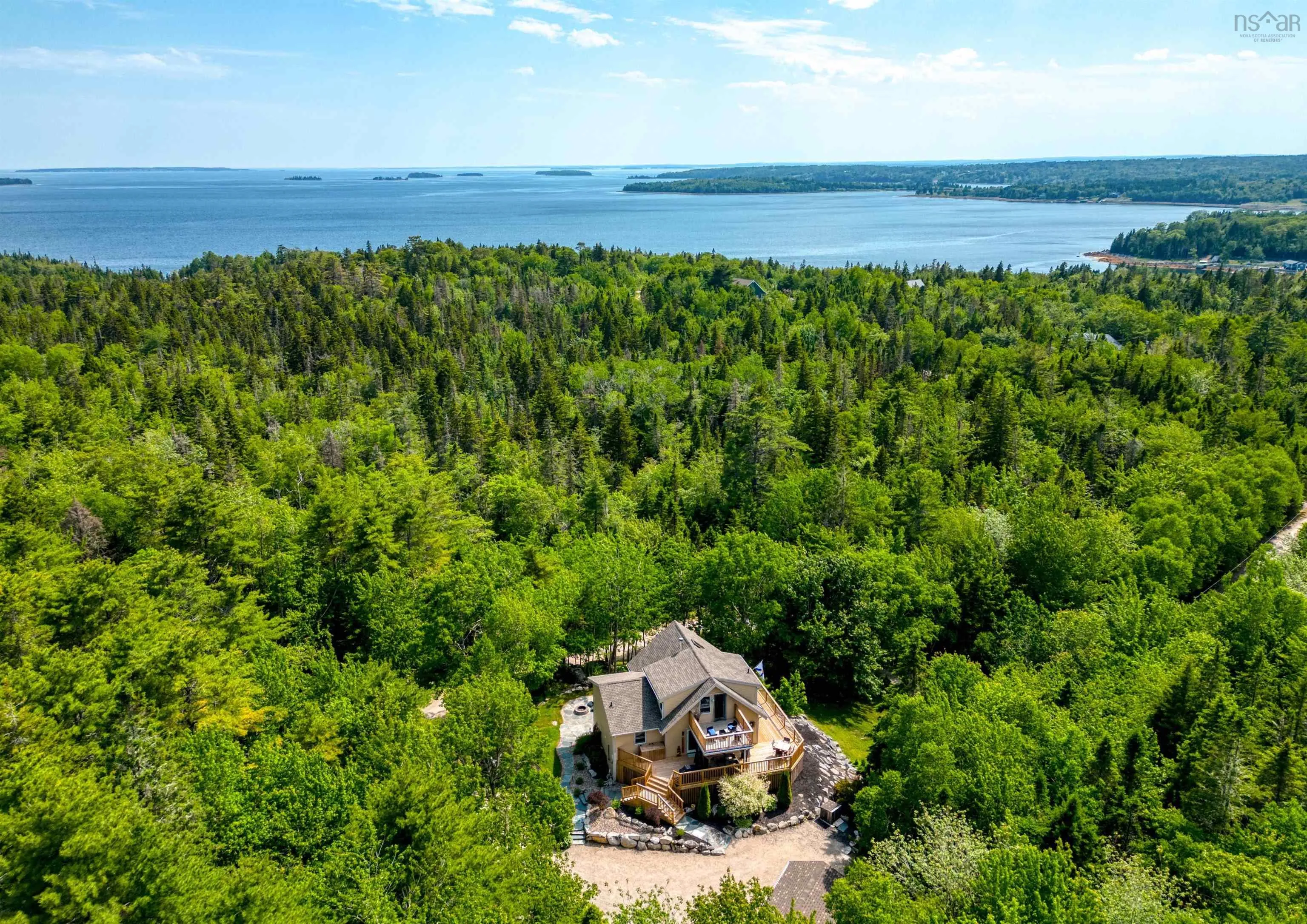 85 Otter Point Road, East Chester, NS B0J 1J0, 3 Bedrooms Bedrooms, ,3 BathroomsBathrooms,Residential,For Sale,Otter Point,202516077