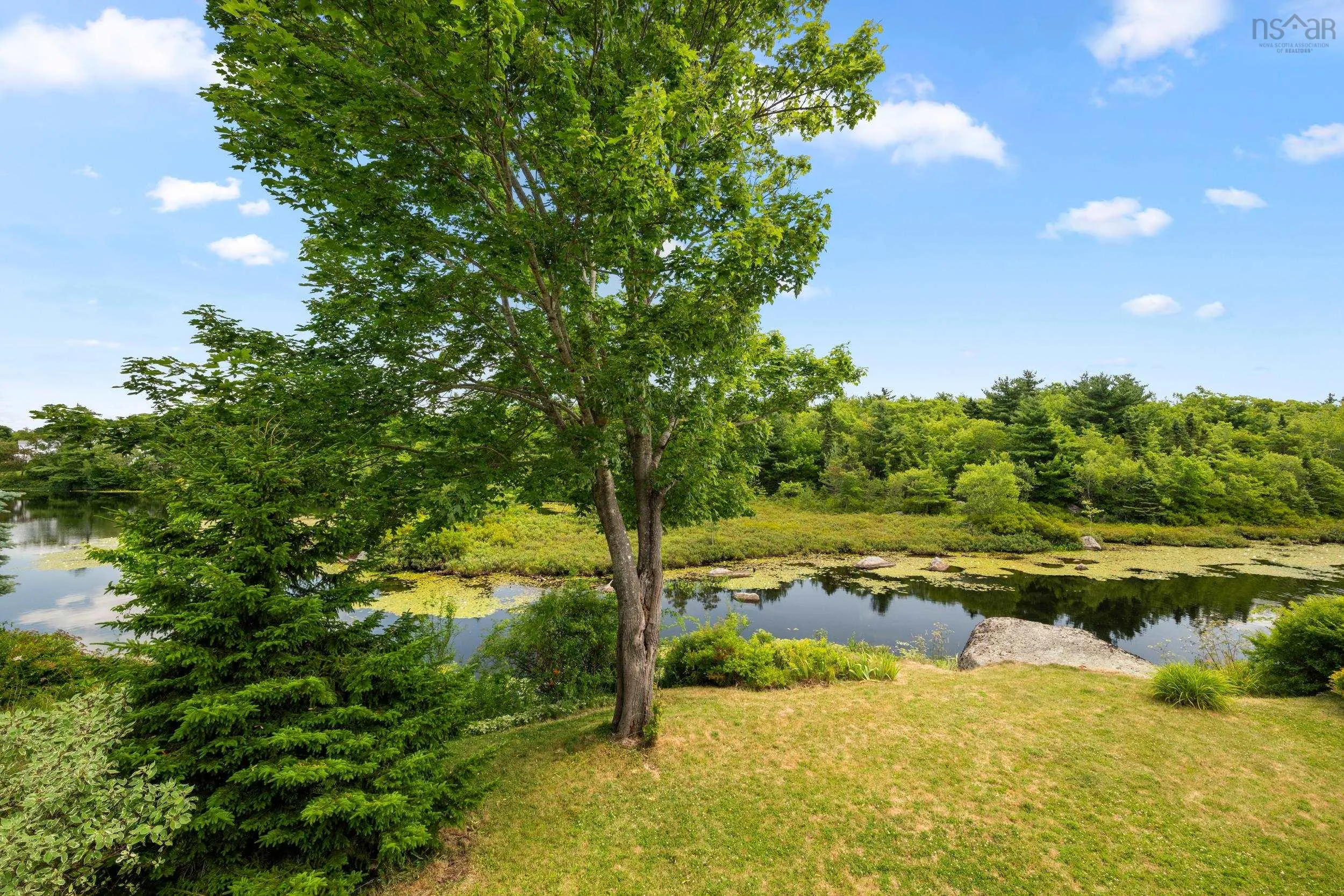 14 Whimsical Lake Crescent, Halifax, NS B3P 2R2, 3 Bedrooms Bedrooms, ,4 BathroomsBathrooms,Residential,For Sale,Whimsical Lake,202518640