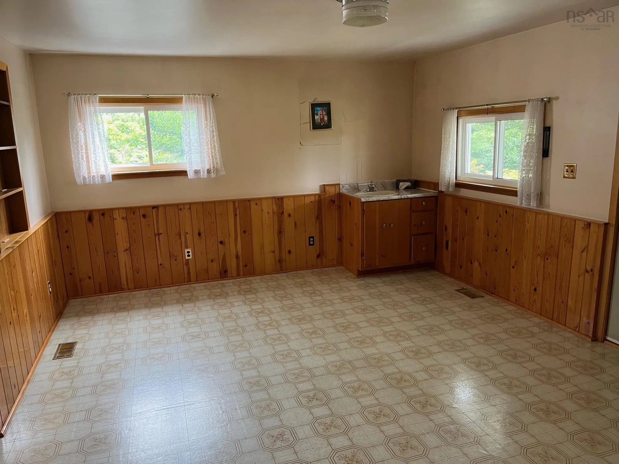 421 East Chezzetcook Road, East Chezzetcook, NS B0J 2L0, 3 Bedrooms Bedrooms, ,2 BathroomsBathrooms,Residential,For Sale,East Chezzetcook,202518290