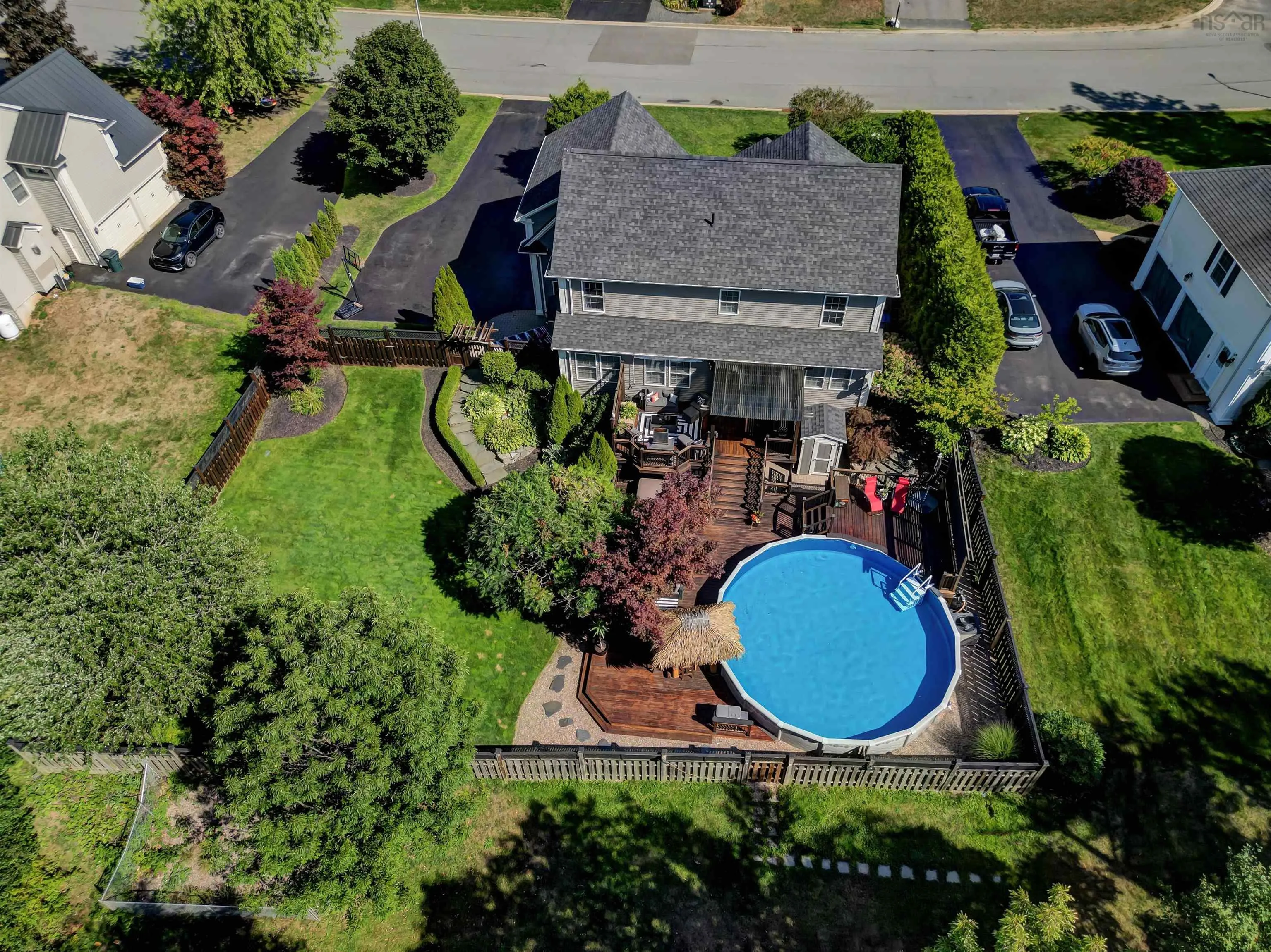 35 Acadia Drive, Kentville, NS B4N 5E1, 5 Bedrooms Bedrooms, ,5 BathroomsBathrooms,Residential,For Sale,Acadia,202522459
