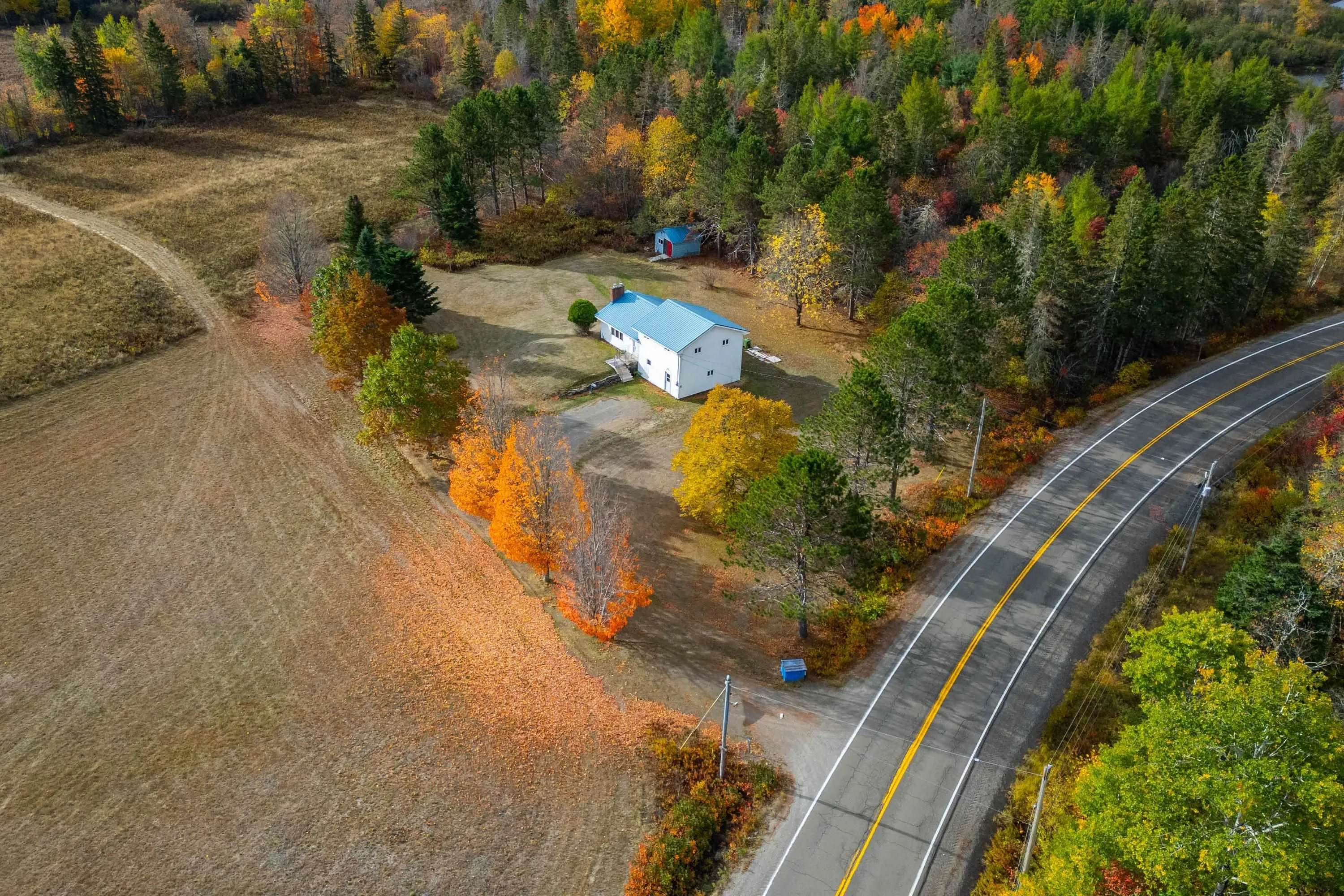 9242 Highway 2, Southampton, NS B0M 1W0, 4 Bedrooms Bedrooms, ,2 BathroomsBathrooms,Residential,For Sale,Highway 2,202525479