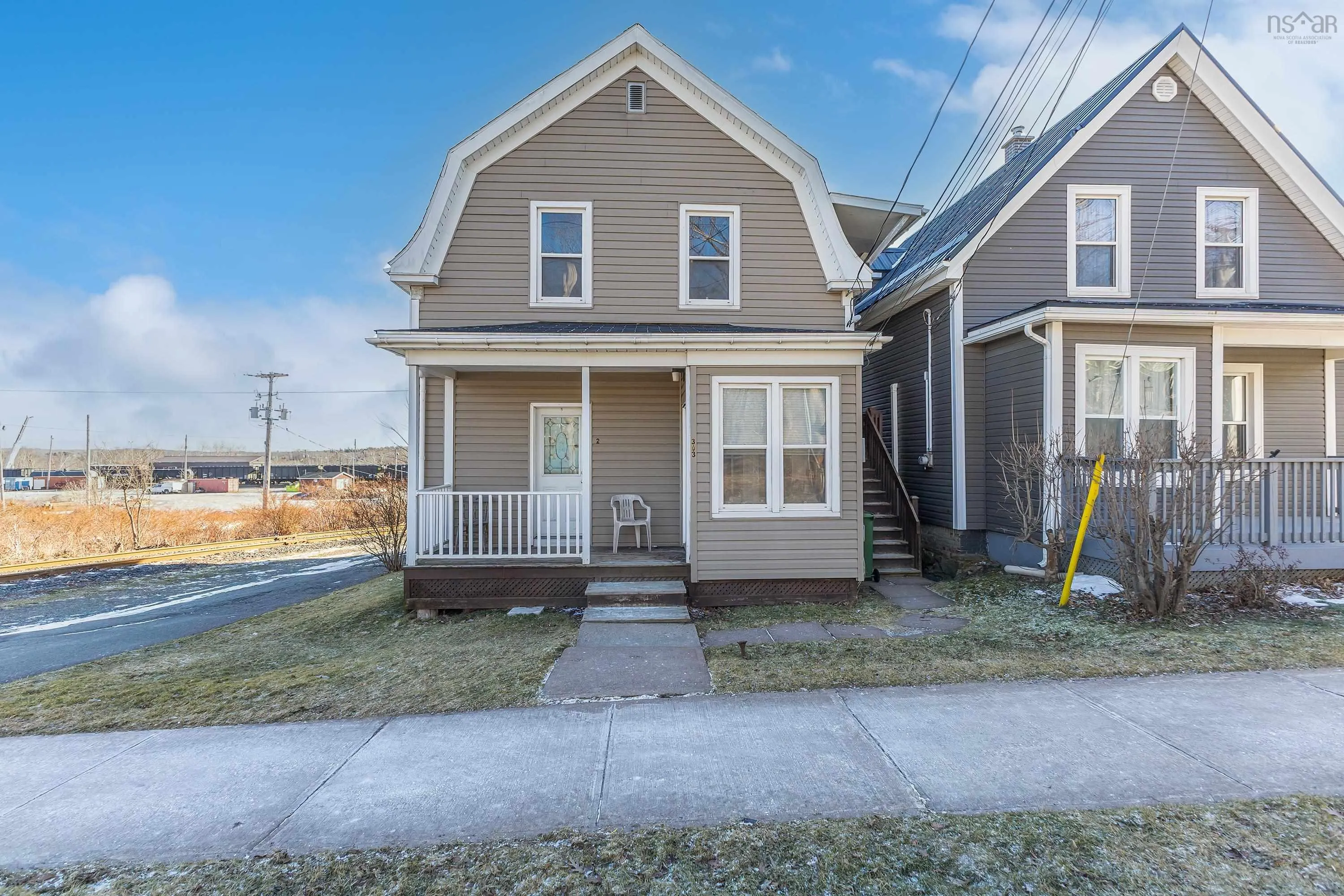 303 South Foord Street, Stellarton, NS B0K 1S0, 2 Bedrooms Bedrooms, ,Residential Income,For Sale,South Foord,202520295