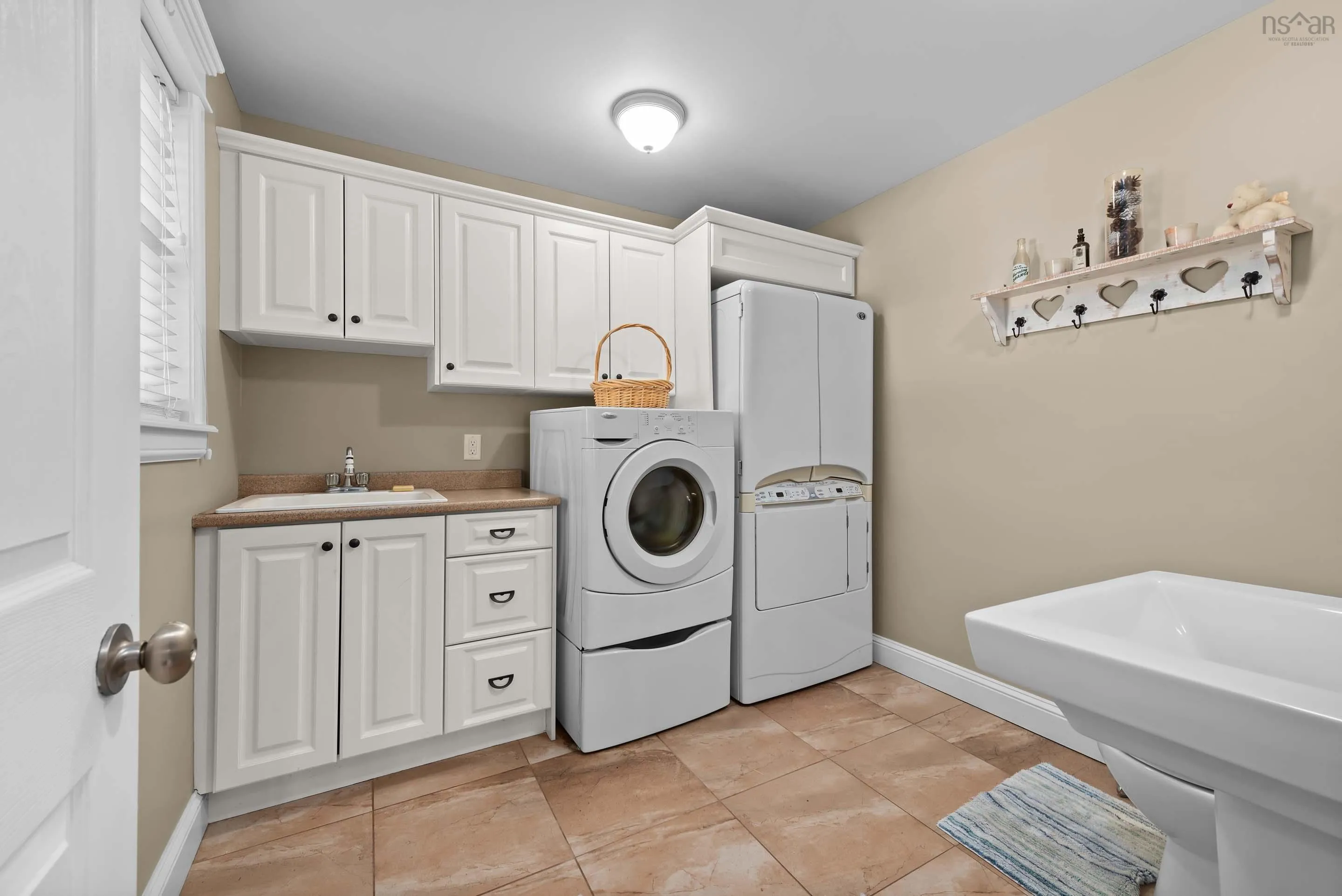 13155 Highway 215, Rines Creek Ns B0n 2h0, 4 Bedrooms Bedrooms, ,3 BathroomsBathrooms,Farm,For Sale,Highway 215,202424951