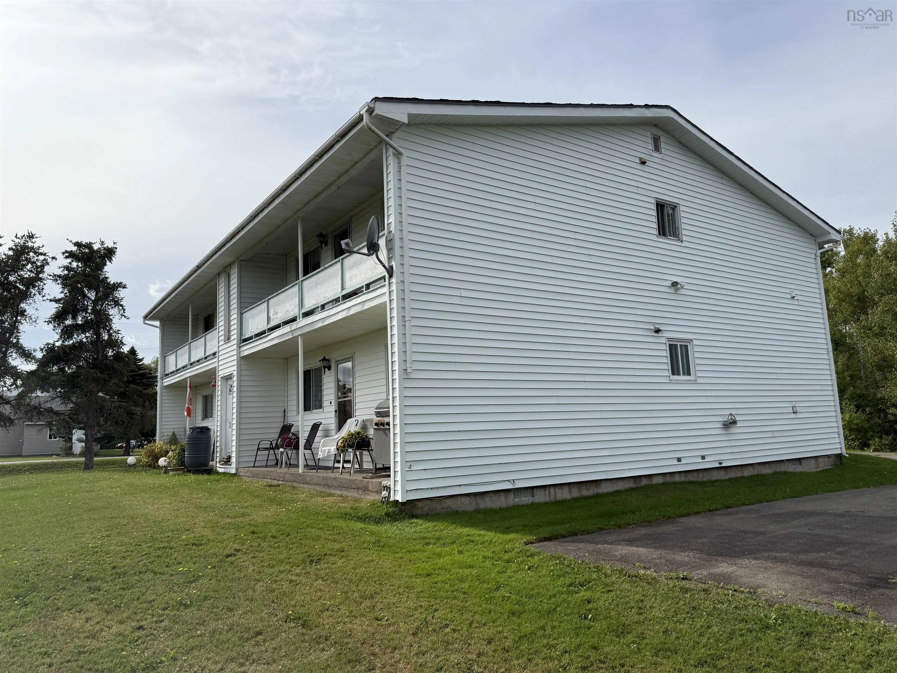 106 Pine Street, Pictou, NS B0K 1H0, 8 Bedrooms Bedrooms, ,Residential Income,For Sale,Pine,202522837