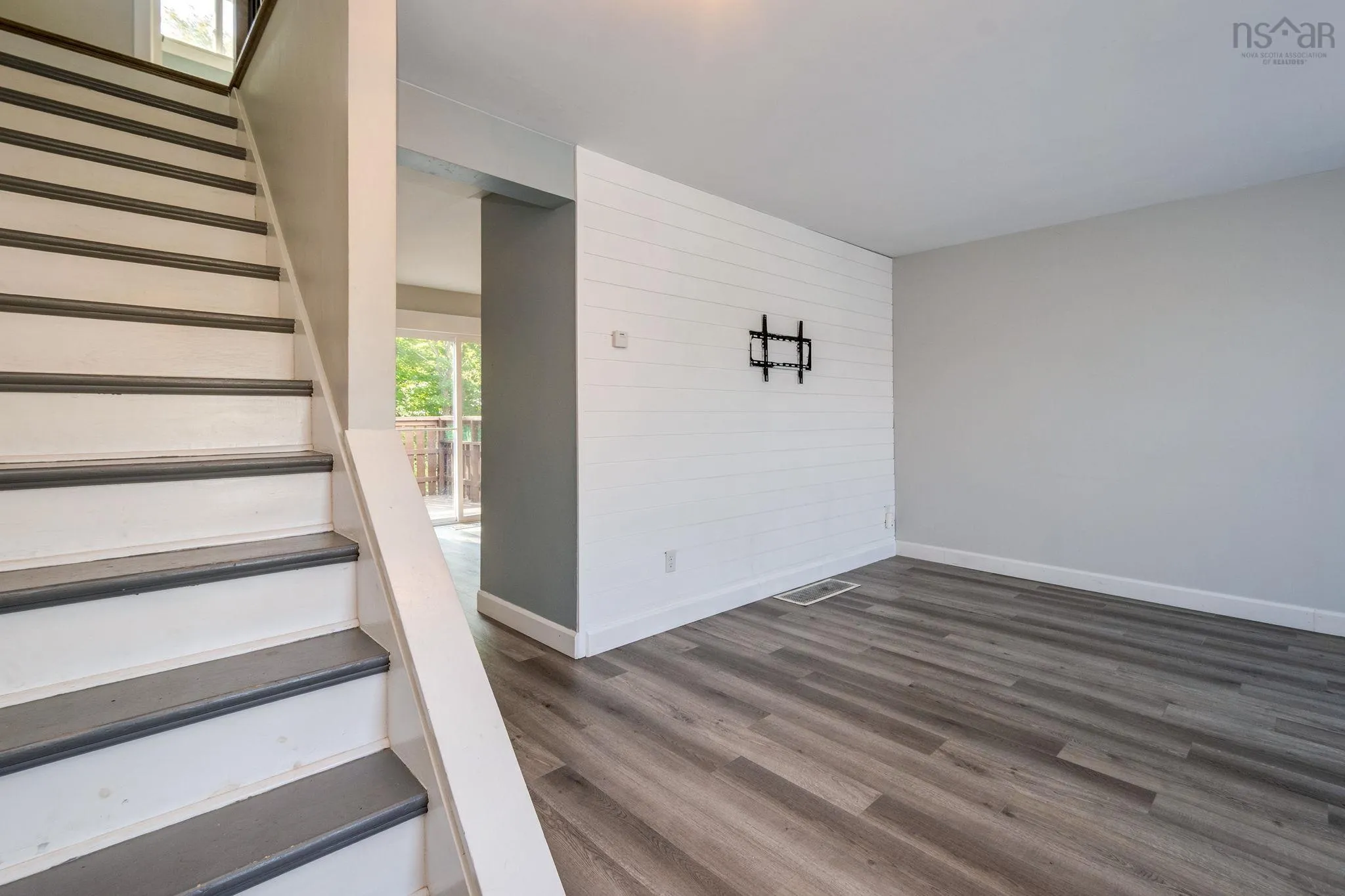 240 Smokey Drive, Lower Sackville, NS B4C 3B9, 3 Bedrooms Bedrooms, ,1 BathroomBathrooms,Residential,For Sale,Smokey,202522416