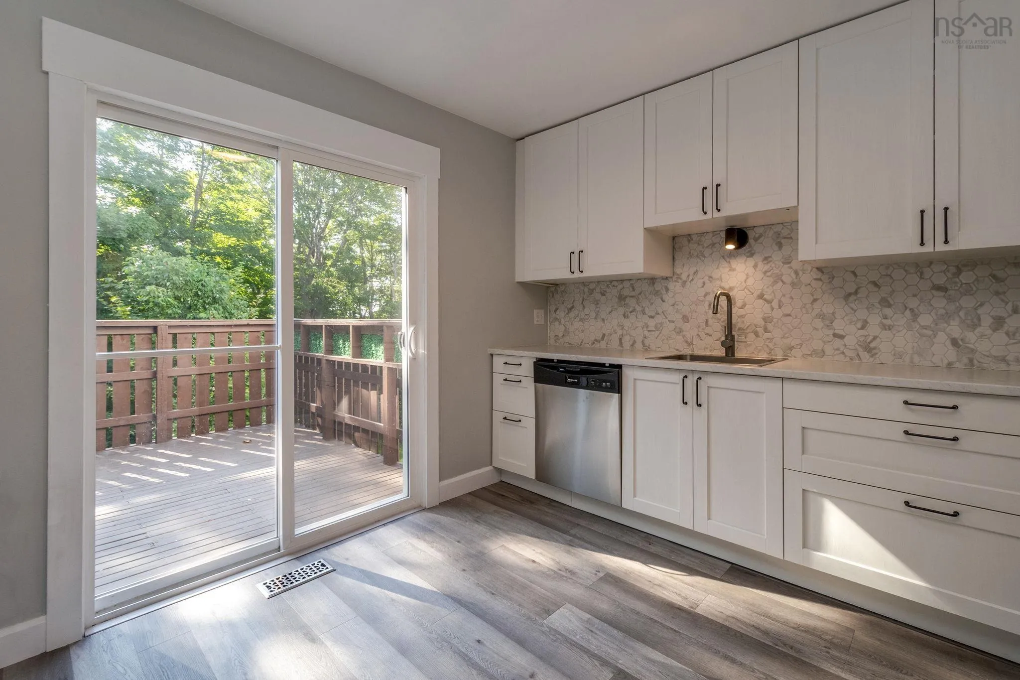 240 Smokey Drive, Lower Sackville, NS B4C 3B9, 3 Bedrooms Bedrooms, ,1 BathroomBathrooms,Residential,For Sale,Smokey,202522416