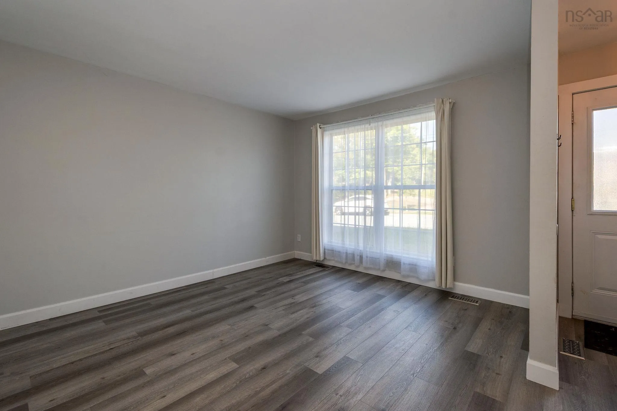 240 Smokey Drive, Lower Sackville, NS B4C 3B9, 3 Bedrooms Bedrooms, ,1 BathroomBathrooms,Residential,For Sale,Smokey,202522416
