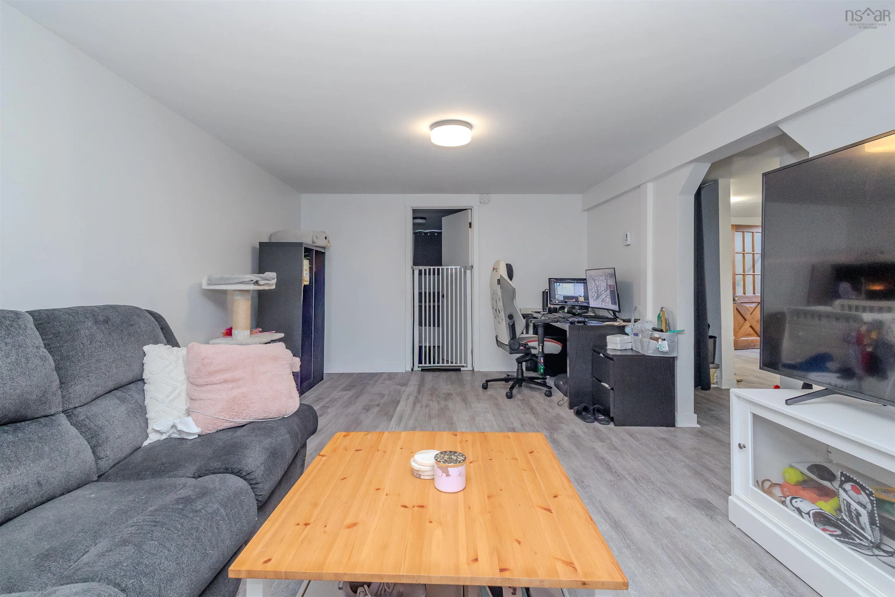 101 Wallace Road, Glace Bay, NS B1A 4N6, 4 Bedrooms Bedrooms, ,2 BathroomsBathrooms,Residential,For Sale,Wallace,202524827
