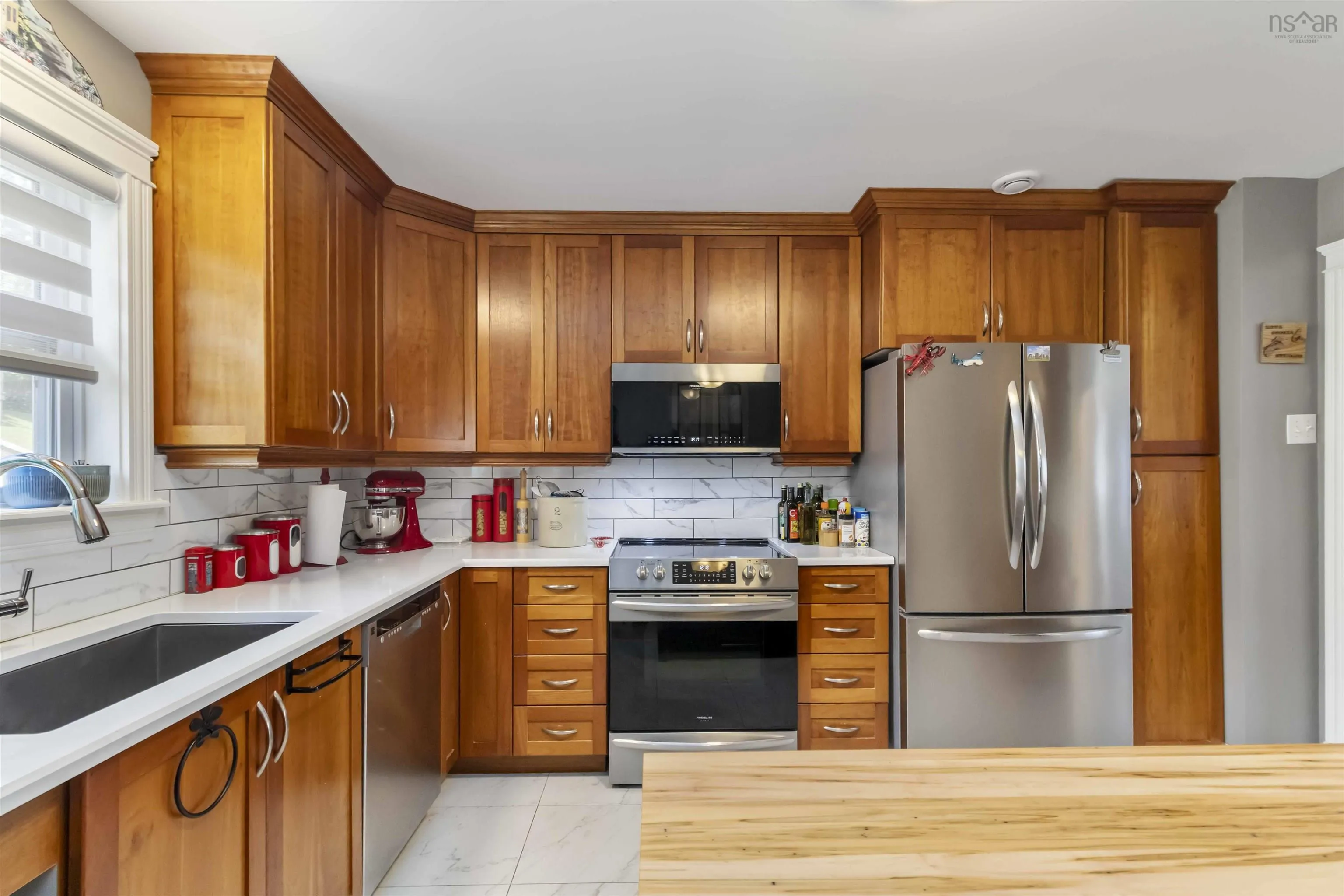 61 Lindenwood Terrace, Dartmouth, NS B2W 0B2, 4 Bedrooms Bedrooms, ,3 BathroomsBathrooms,Residential,For Sale,Lindenwood,202518701