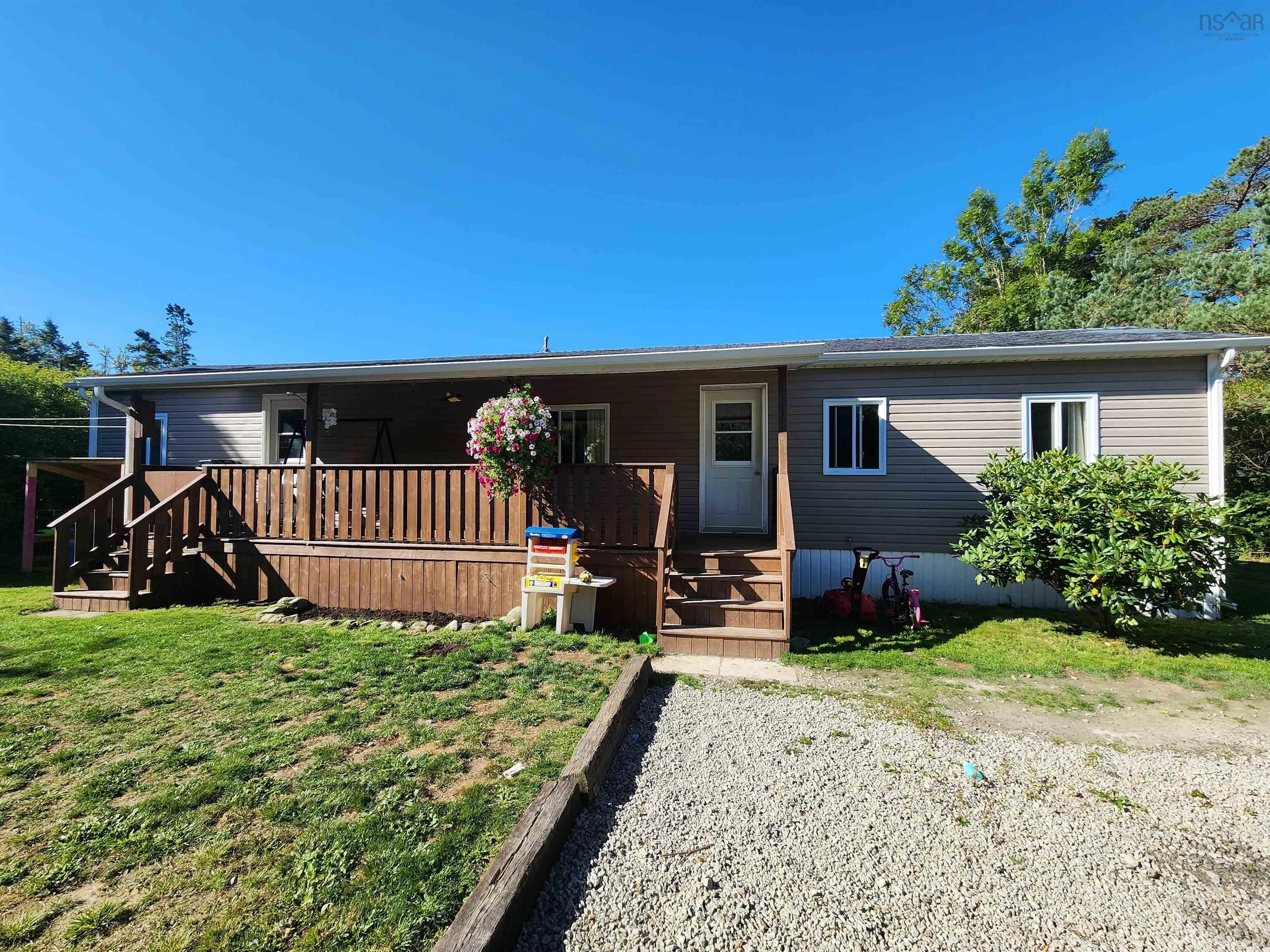73 Old Post Road, Barrington, NS B0W 1E0, 3 Bedrooms Bedrooms, ,1 BathroomBathrooms,Residential,For Sale,Old Post Road,202523421
