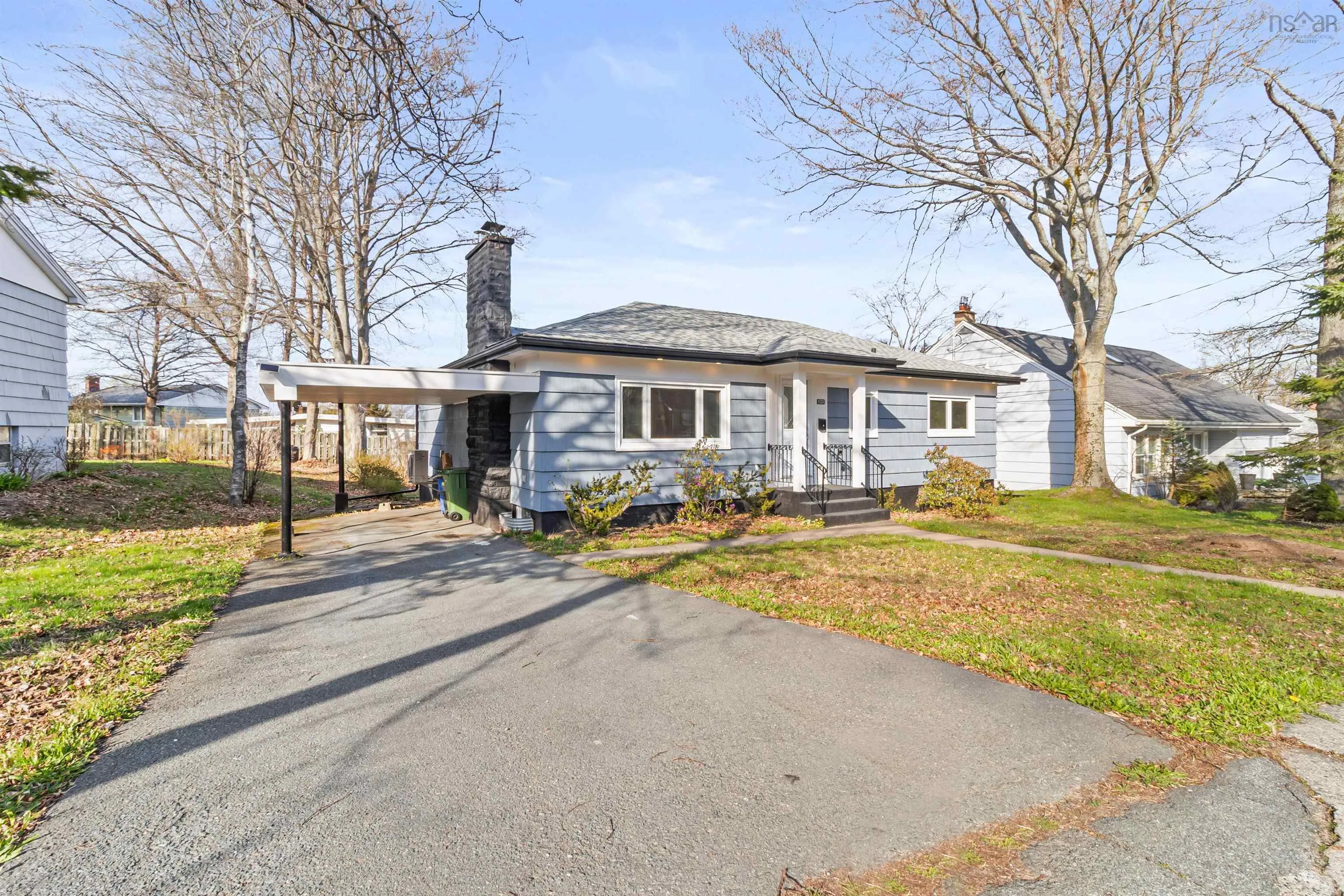2935 Joseph Howe Drive, Halifax, NS B3L 4H1, 4 Bedrooms Bedrooms, ,2 BathroomsBathrooms,Residential,For Sale,Joseph Howe,202522173