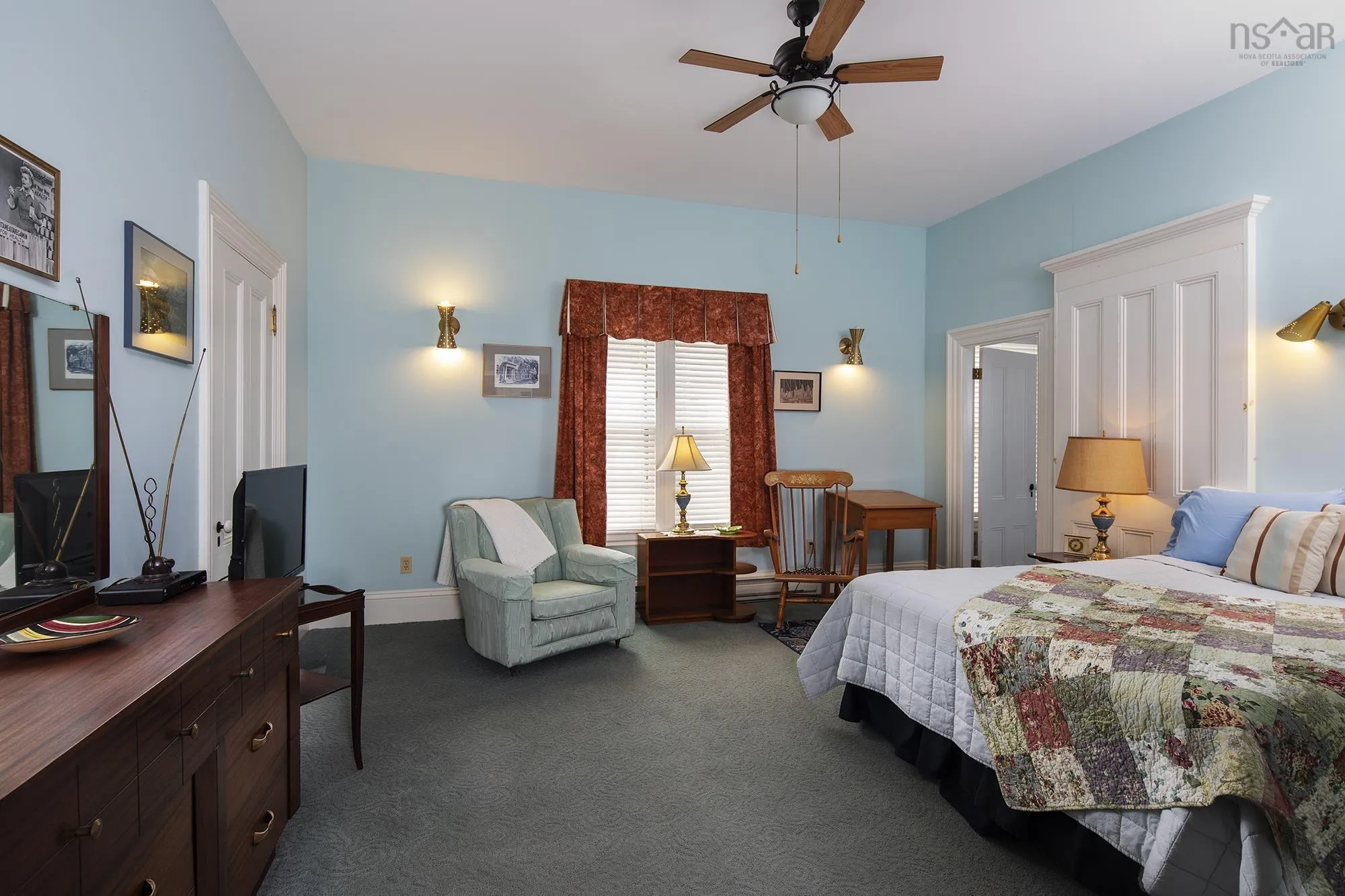 27 Willow Street, Yarmouth Ns B5a 1v2, ,Commercial Sale,For Sale,Willow,202417633