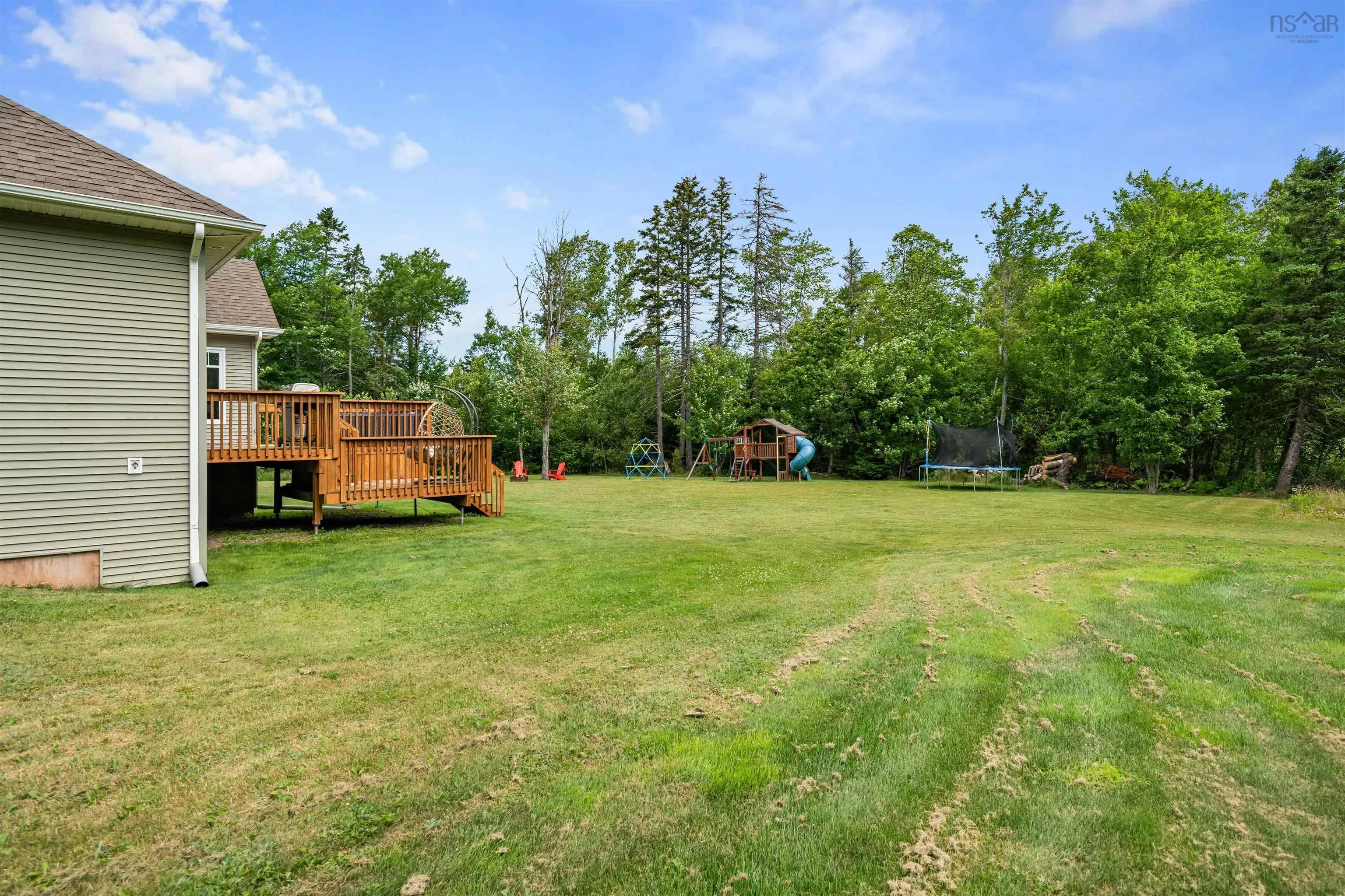 259 Dorsay Road, Amherst, NS B4H 3Y2, 5 Bedrooms Bedrooms, ,3 BathroomsBathrooms,Residential,For Sale,Dorsay,202518059