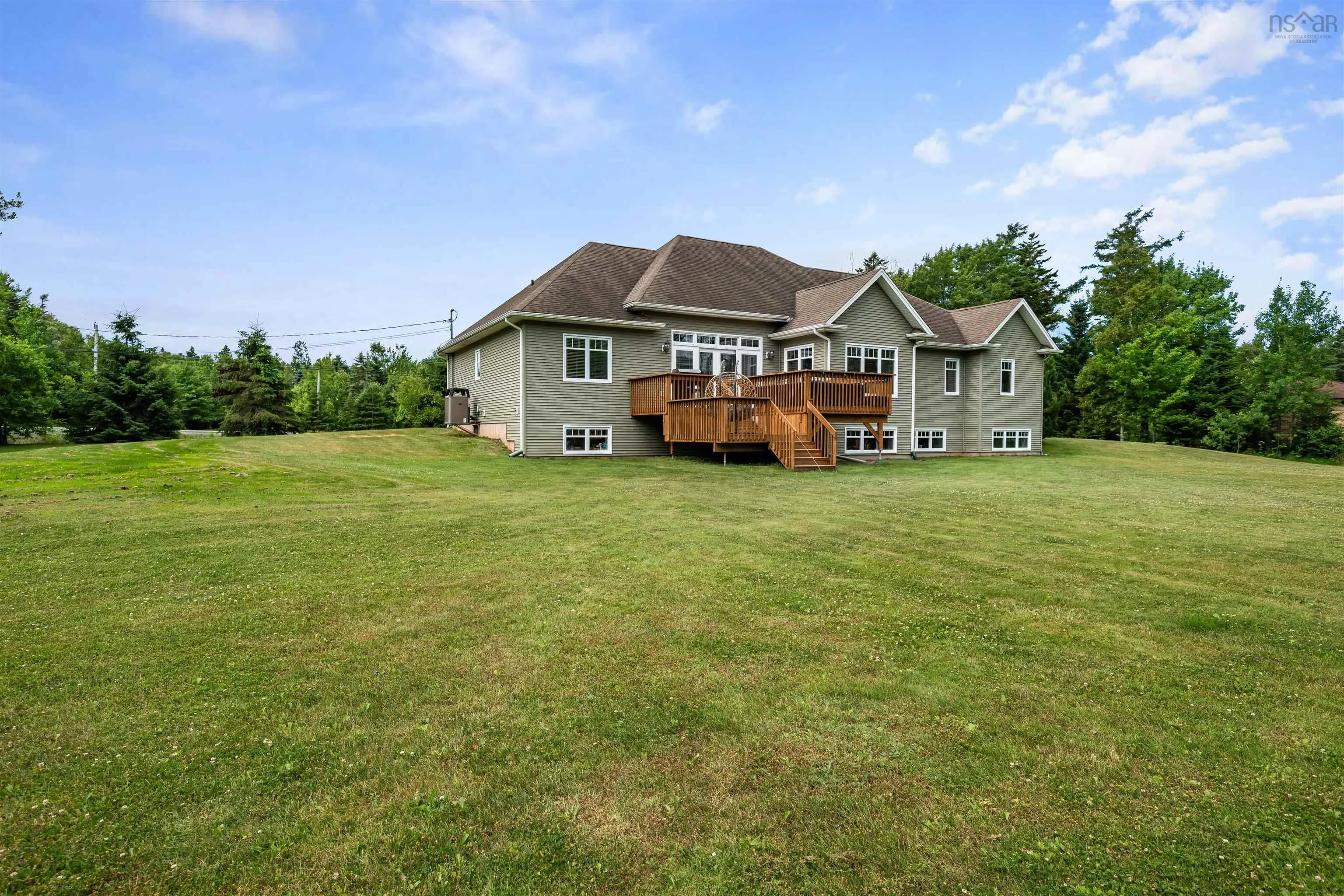 259 Dorsay Road, Amherst, NS B4H 3Y2, 5 Bedrooms Bedrooms, ,3 BathroomsBathrooms,Residential,For Sale,Dorsay,202518059