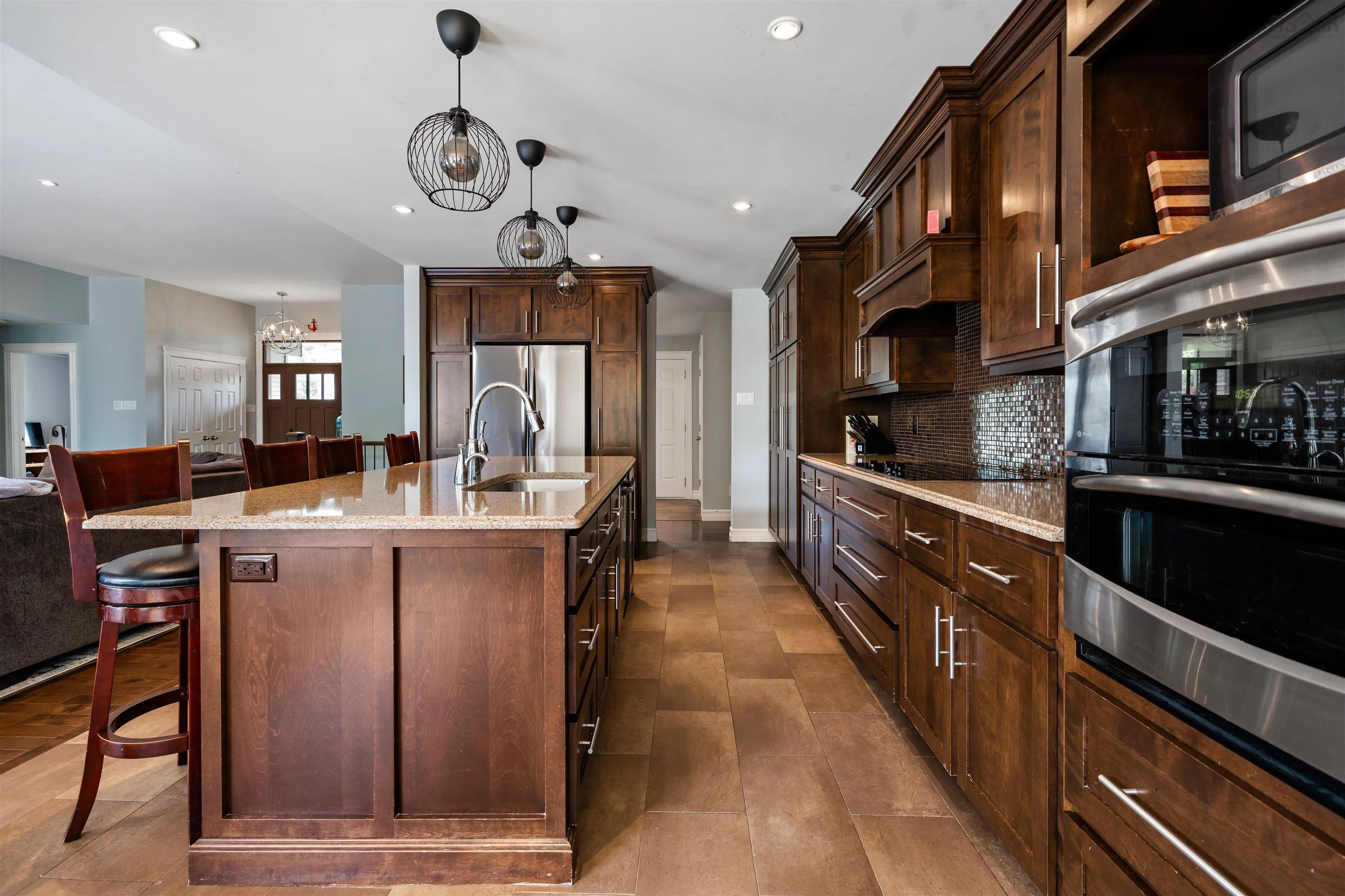 259 Dorsay Road, Amherst, NS B4H 3Y2, 5 Bedrooms Bedrooms, ,3 BathroomsBathrooms,Residential,For Sale,Dorsay,202518059