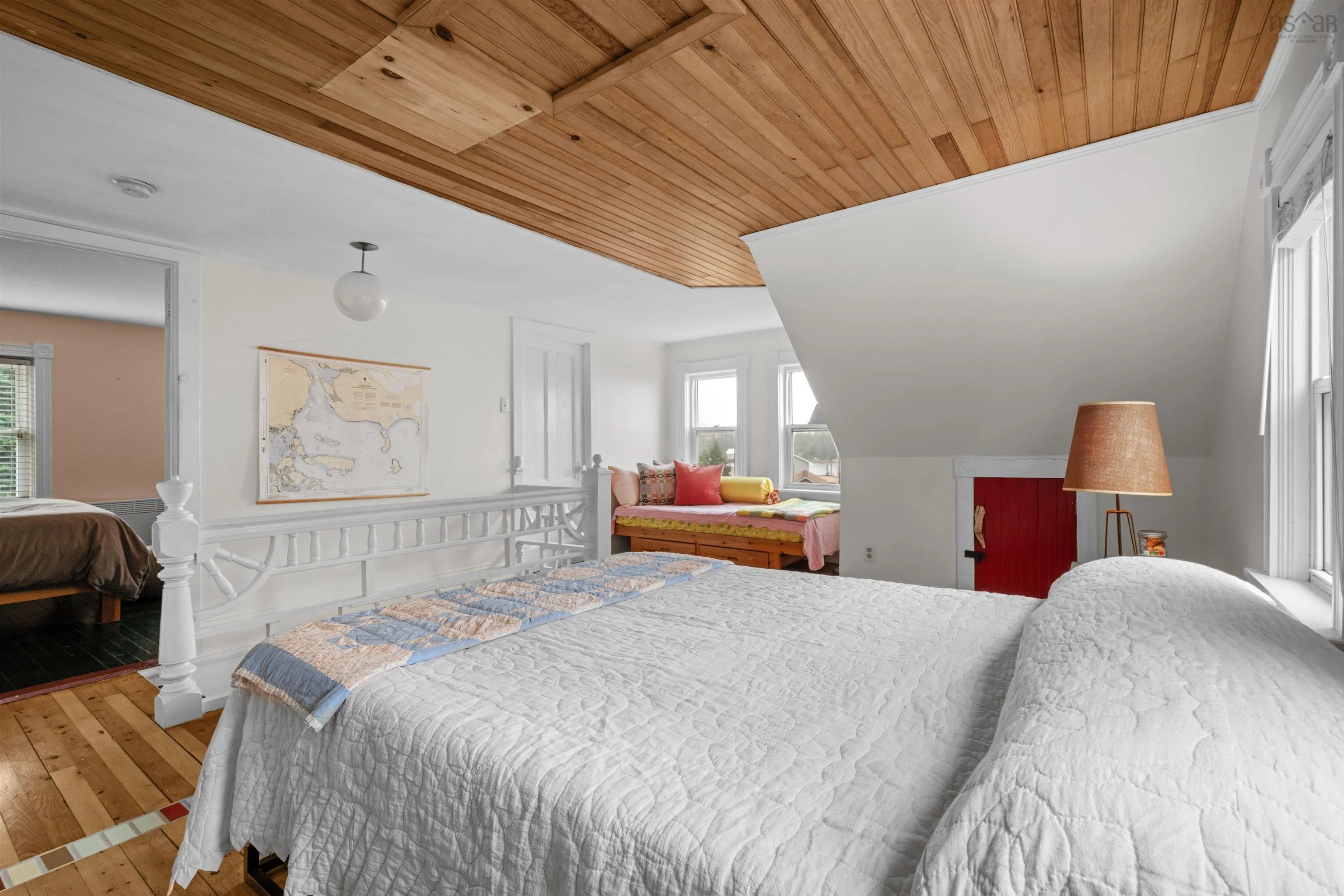 28 Wharf Road, Bush Island, NS B0R 1C0, 1 Bedroom Bedrooms, ,1 BathroomBathrooms,Residential,For Sale,Wharf Road,202519938