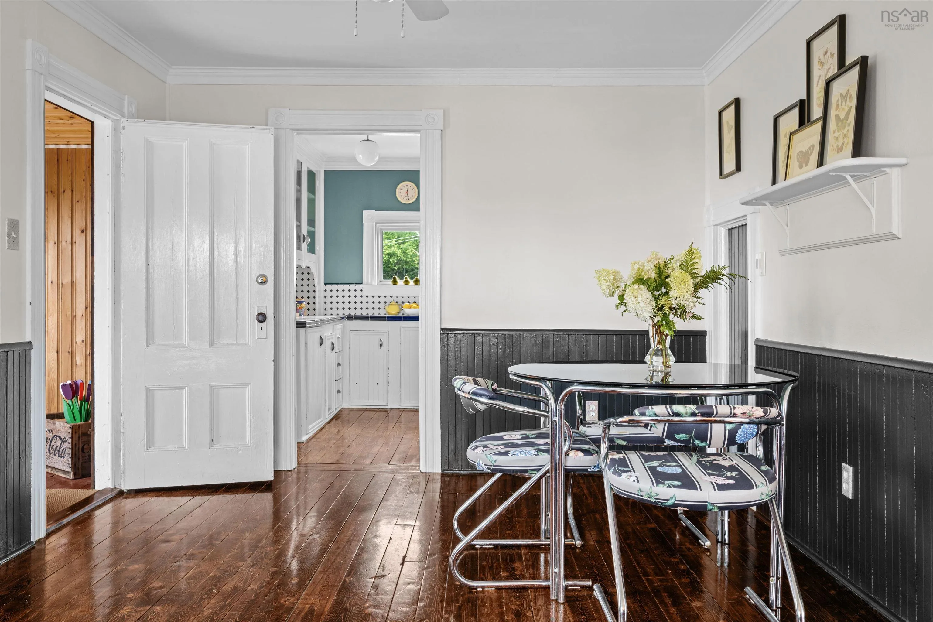 28 Wharf Road, Bush Island, NS B0R 1C0, 1 Bedroom Bedrooms, ,1 BathroomBathrooms,Residential,For Sale,Wharf Road,202519938