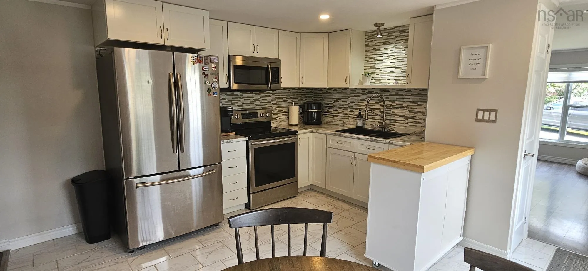 353 Ioney Hill, Beaver Bank, NS B4E 1N1, 2 Bedrooms Bedrooms, ,1 BathroomBathrooms,Residential,For Sale,Ioney,202517480