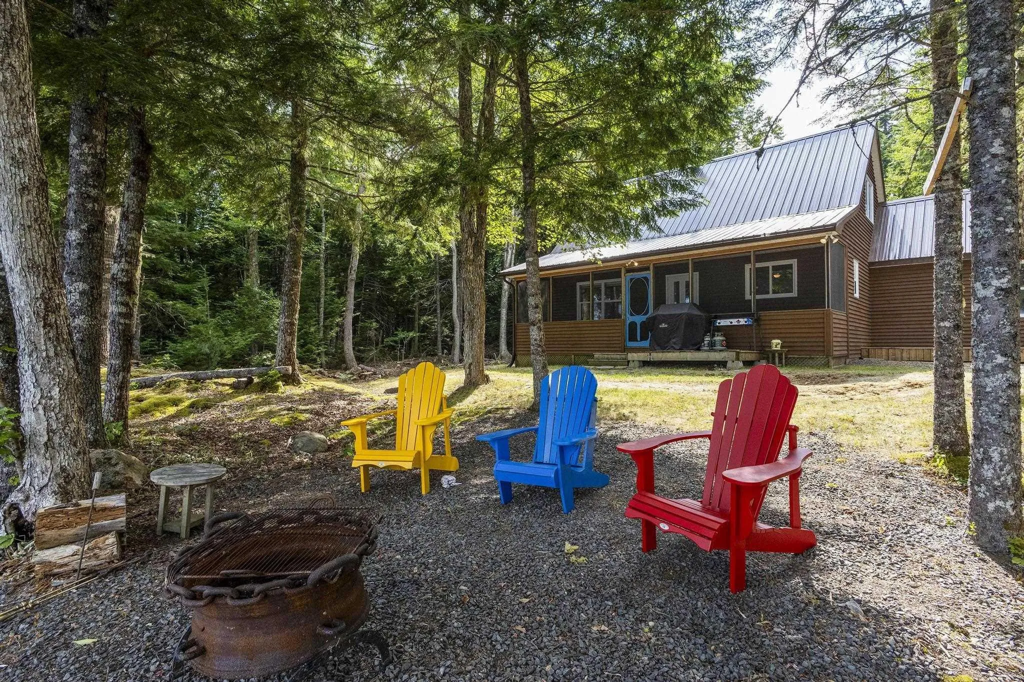 945 High Landing Road, Parkdale, NS B0R 1A0, 3 Bedrooms Bedrooms, ,2 BathroomsBathrooms,Residential,For Sale,High Landing,202519429