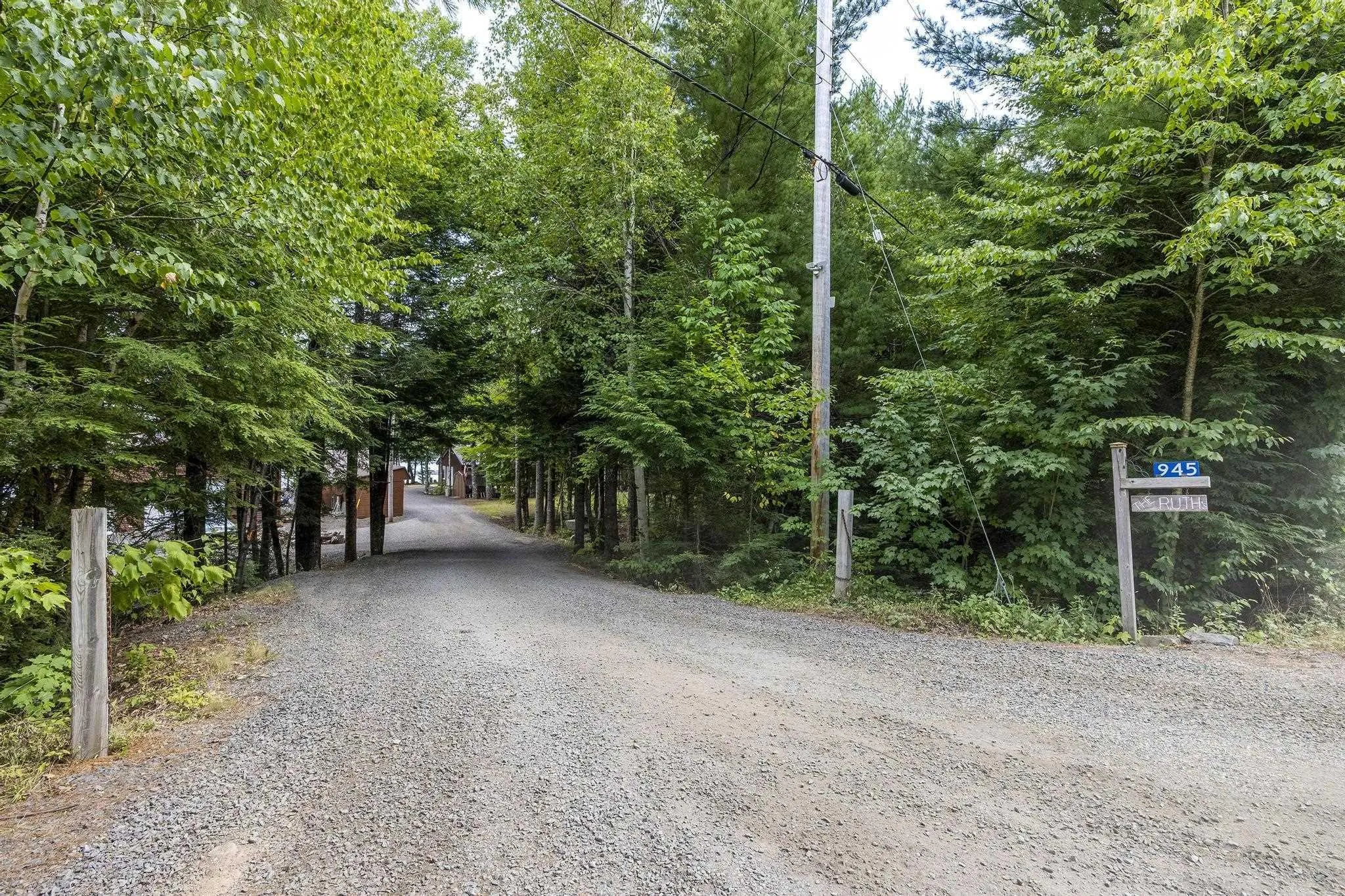 945 High Landing Road, Parkdale, NS B0R 1A0, 3 Bedrooms Bedrooms, ,2 BathroomsBathrooms,Residential,For Sale,High Landing,202519429
