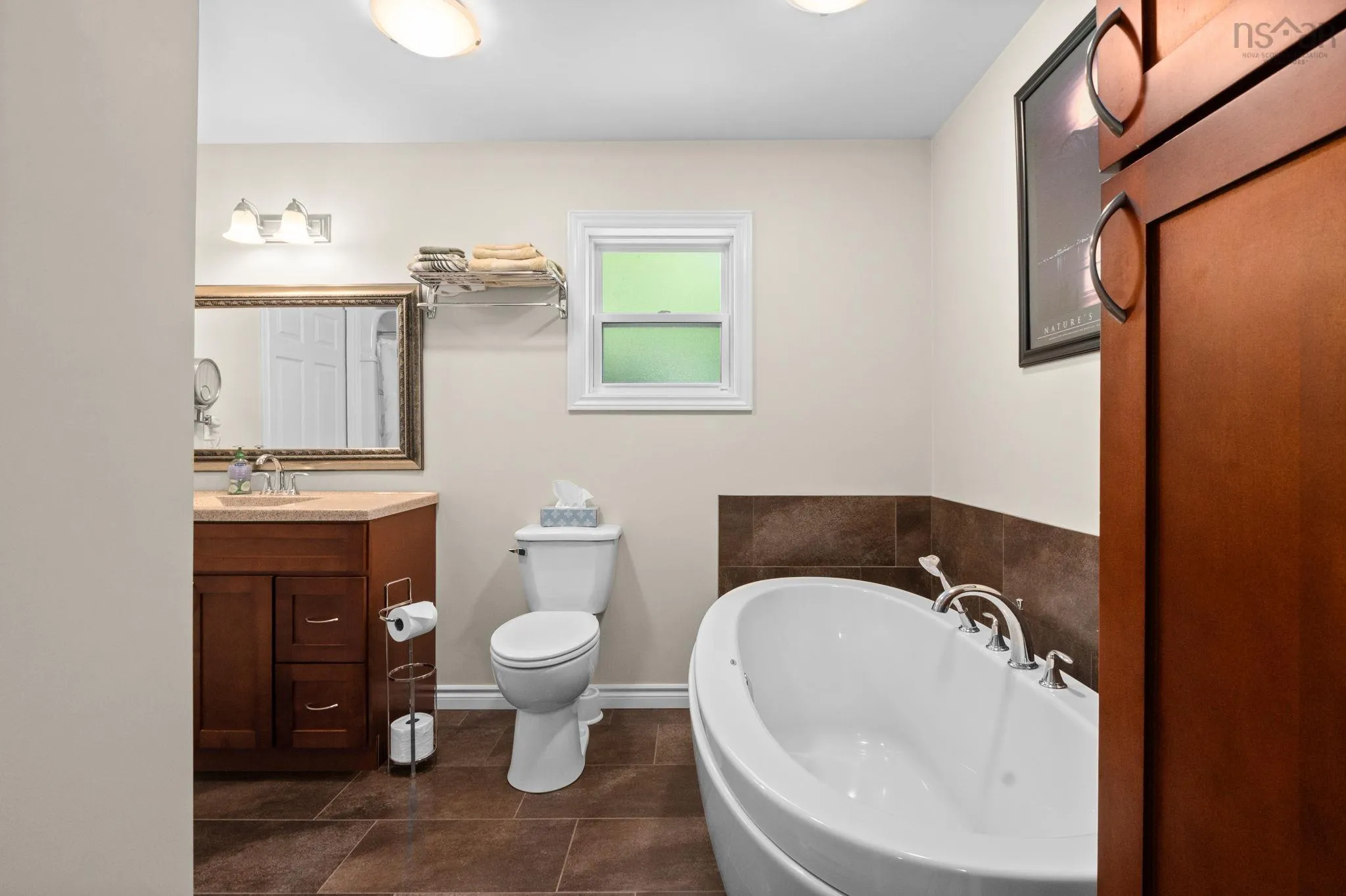 132 Doherty Drive, Lawrencetown, NS B2Z 1C7, 5 Bedrooms Bedrooms, ,2 BathroomsBathrooms,Residential,For Sale,Doherty,202518750