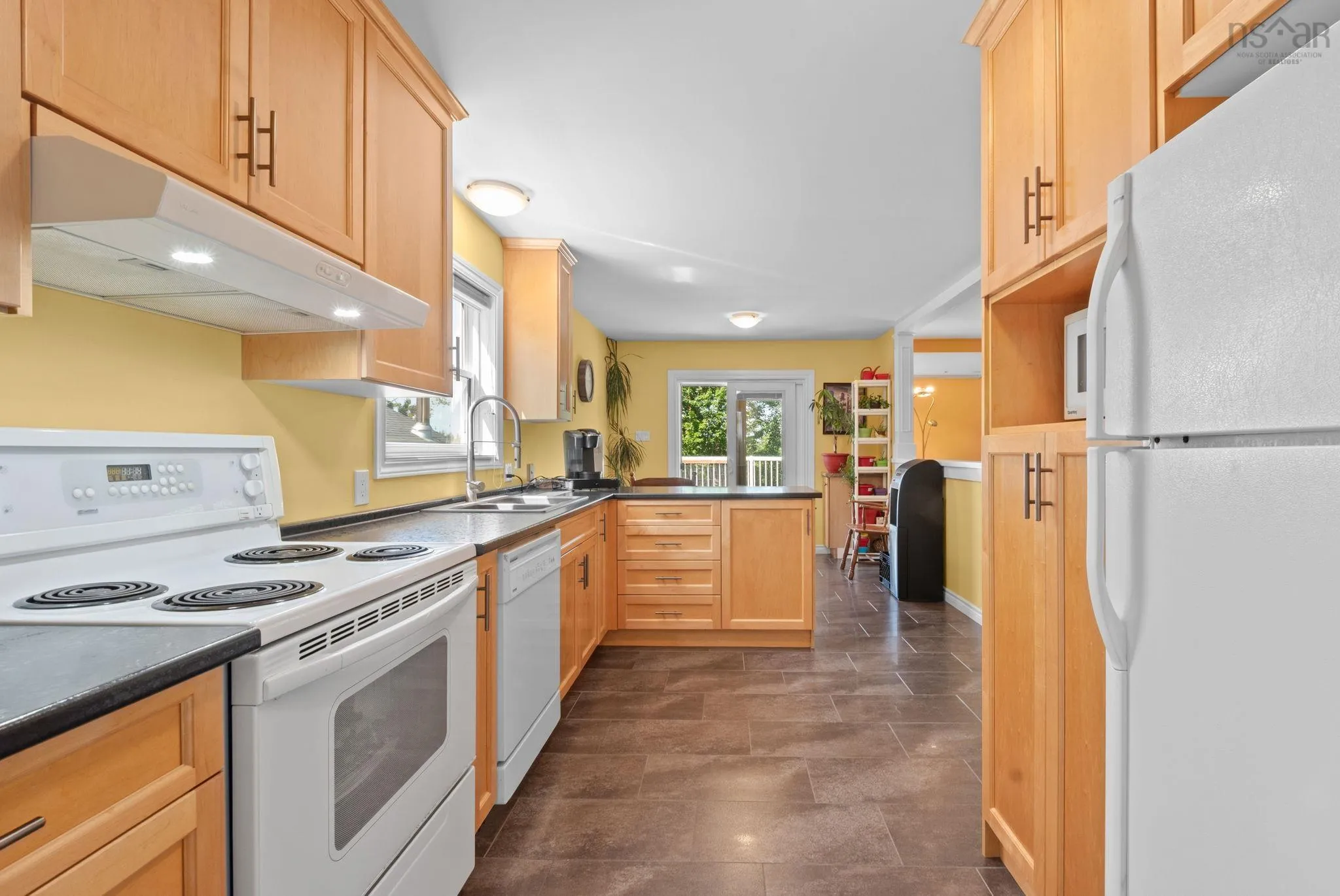 132 Doherty Drive, Lawrencetown, NS B2Z 1C7, 5 Bedrooms Bedrooms, ,2 BathroomsBathrooms,Residential,For Sale,Doherty,202518750