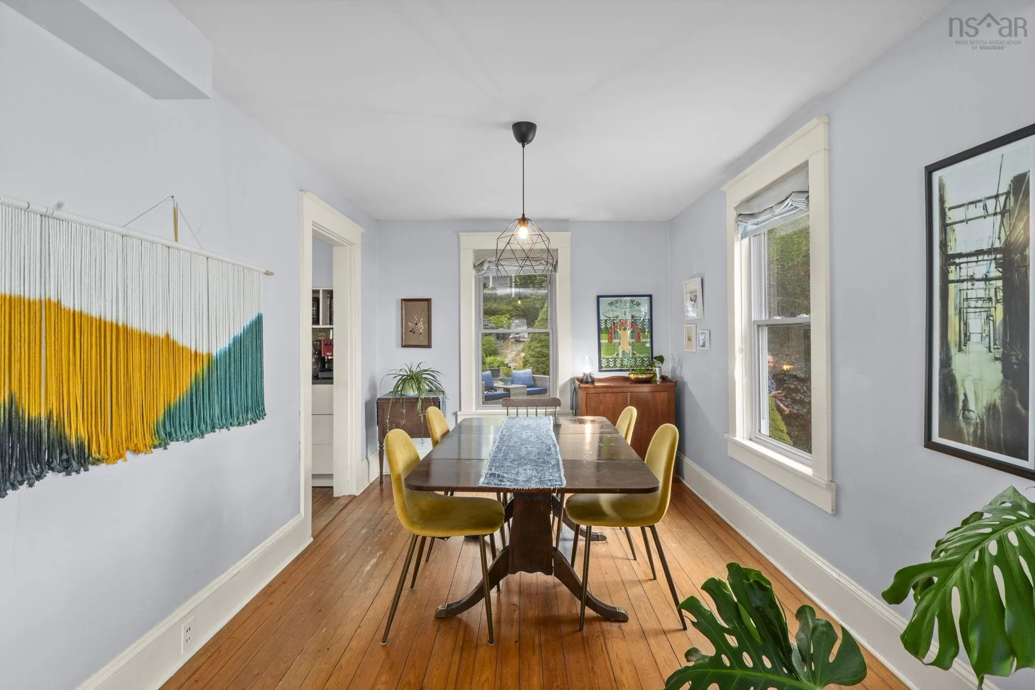 12 Locke Street, Bedford, NS B4A 1M9, 3 Bedrooms Bedrooms, ,2 BathroomsBathrooms,Residential,For Sale,Locke,202522231