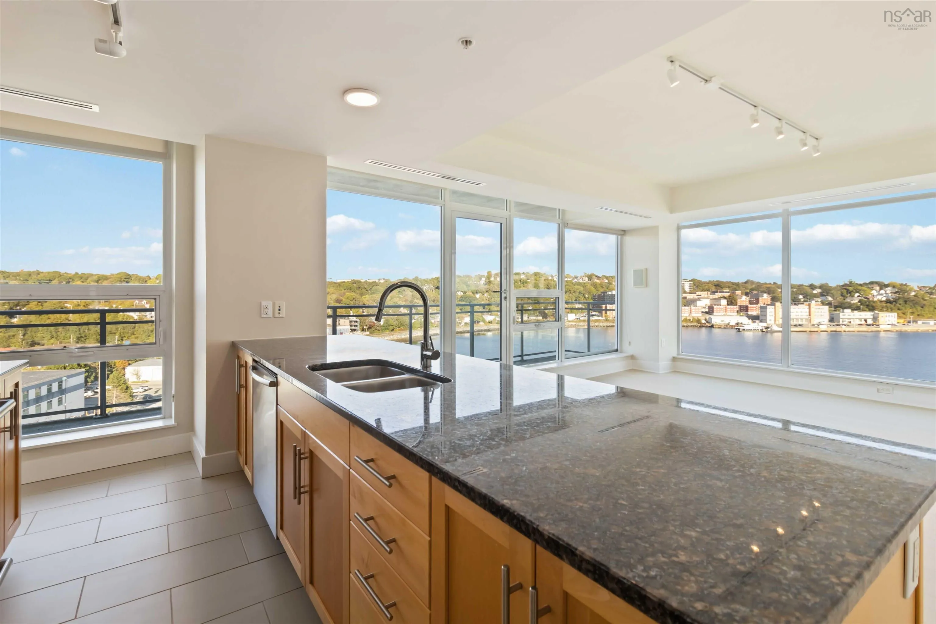 902-31 Kings Wharf Place, Dartmouth, NS B2Y 0C1, 2 Bedrooms Bedrooms, ,2 BathroomsBathrooms,Residential,For Sale,Kings Wharf,202524407