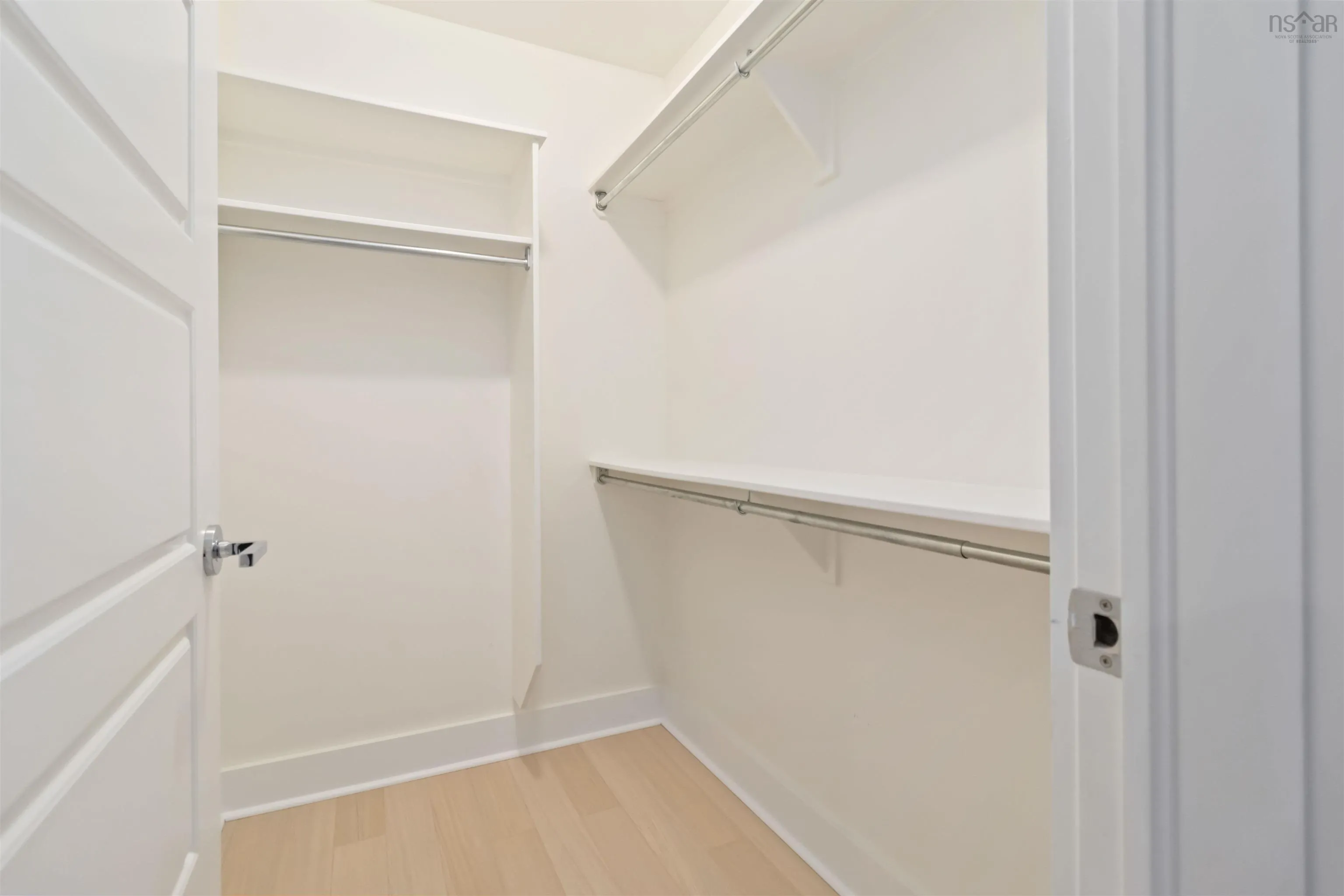 902-31 Kings Wharf Place, Dartmouth, NS B2Y 0C1, 2 Bedrooms Bedrooms, ,2 BathroomsBathrooms,Residential,For Sale,Kings Wharf,202524407