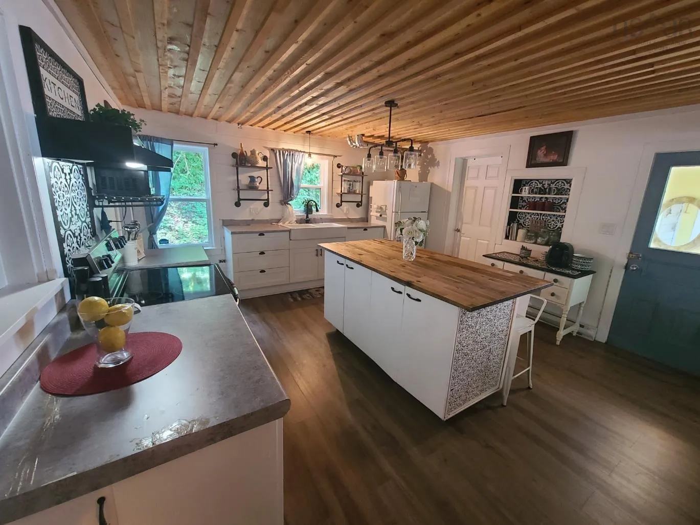 1366 River Road, Bear River, NS B0S 1B0, 3 Bedrooms Bedrooms, ,2 BathroomsBathrooms,Residential,For Sale,River Road,202517940